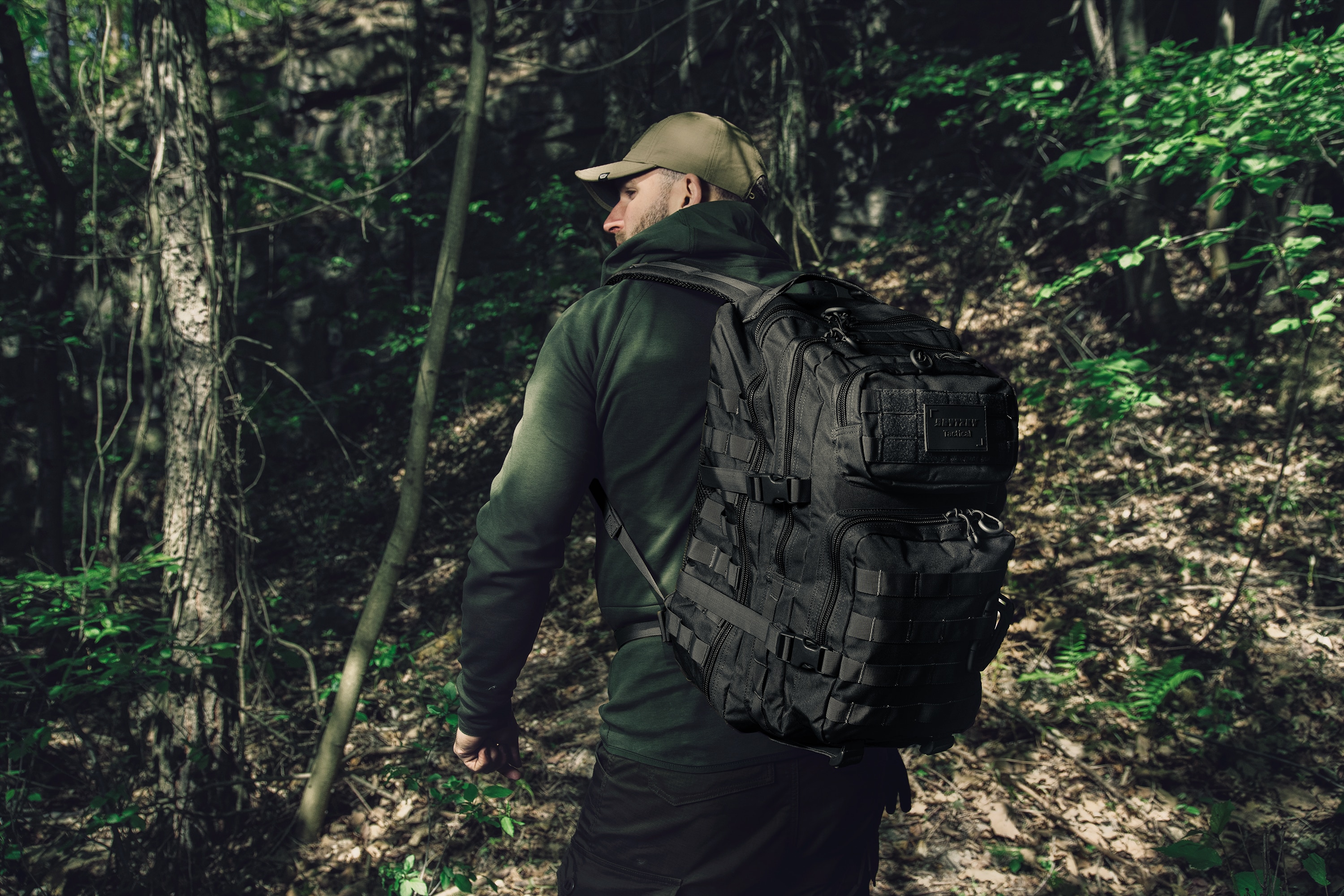 Brytzky Tactical Polygon Large hátizsák 36 l - Black