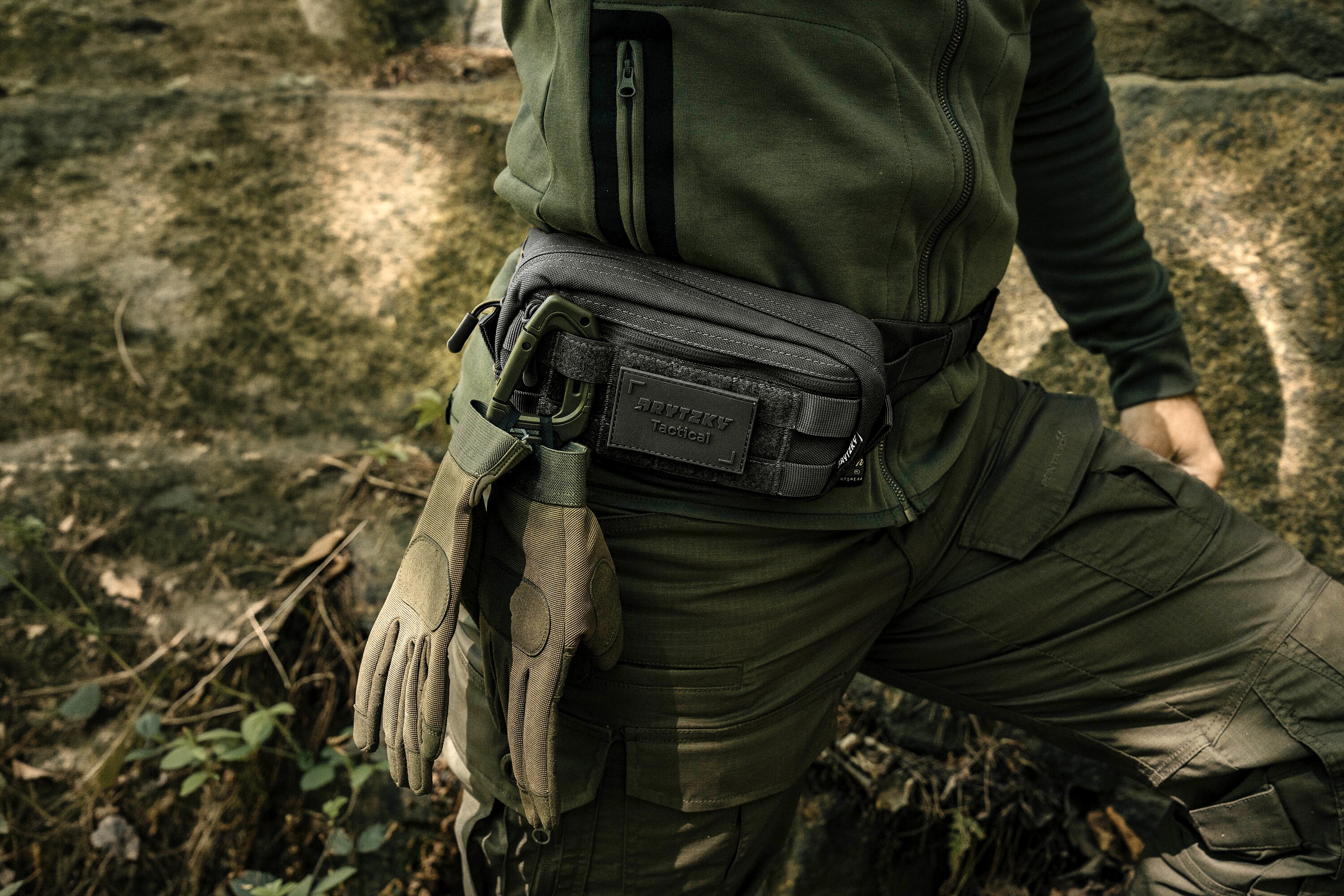 Brytzky Tactical PackMate övtáska - Fekete
