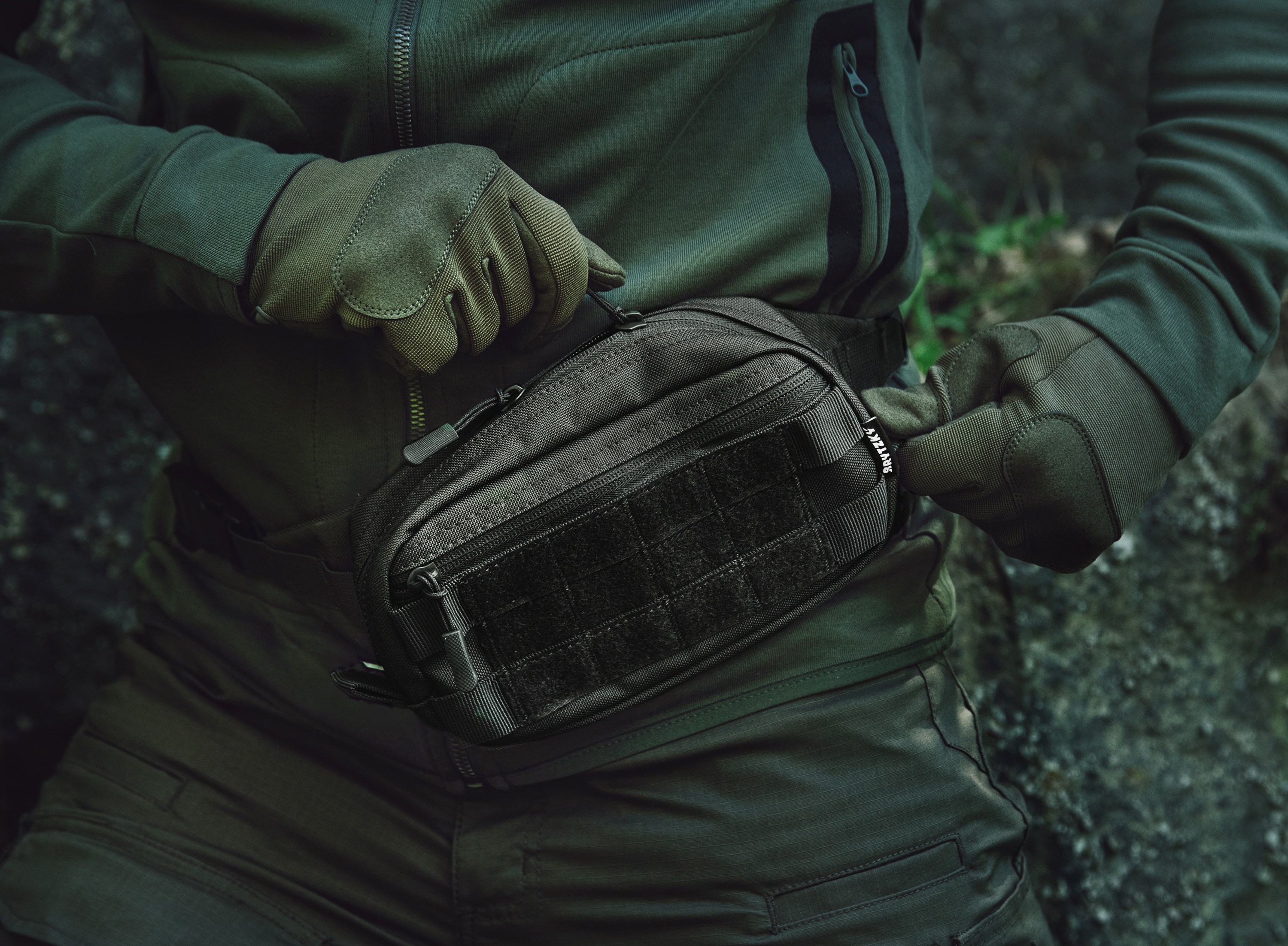 Brytzky Tactical PackMate övtáska - Fekete