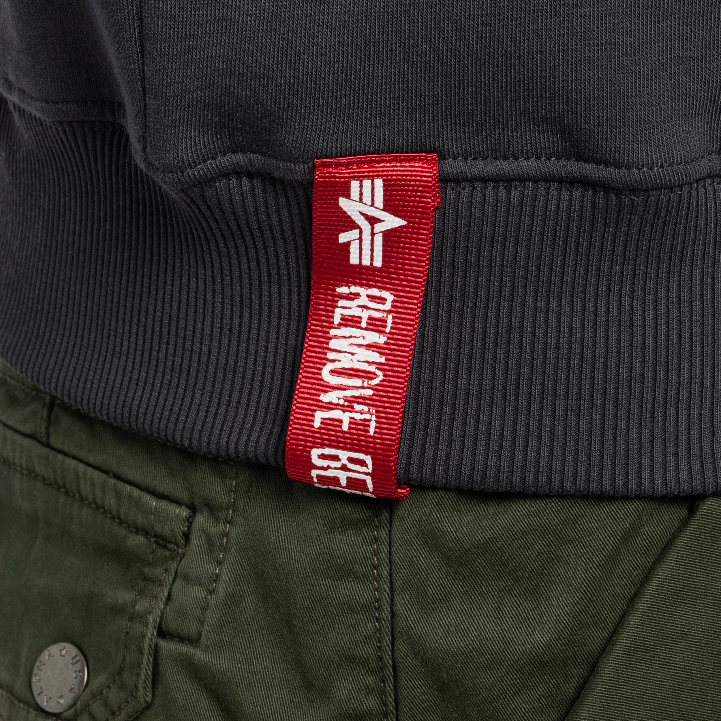 Alpha Industries Basic Sweater pulóver- Navy