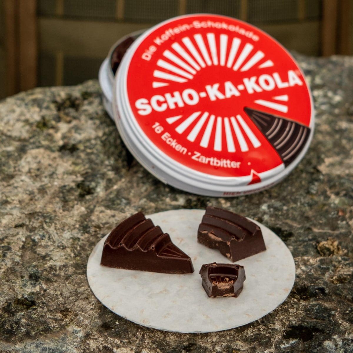 Scho-Ka-Kola étcsokoládé koffeinnel - 10 db