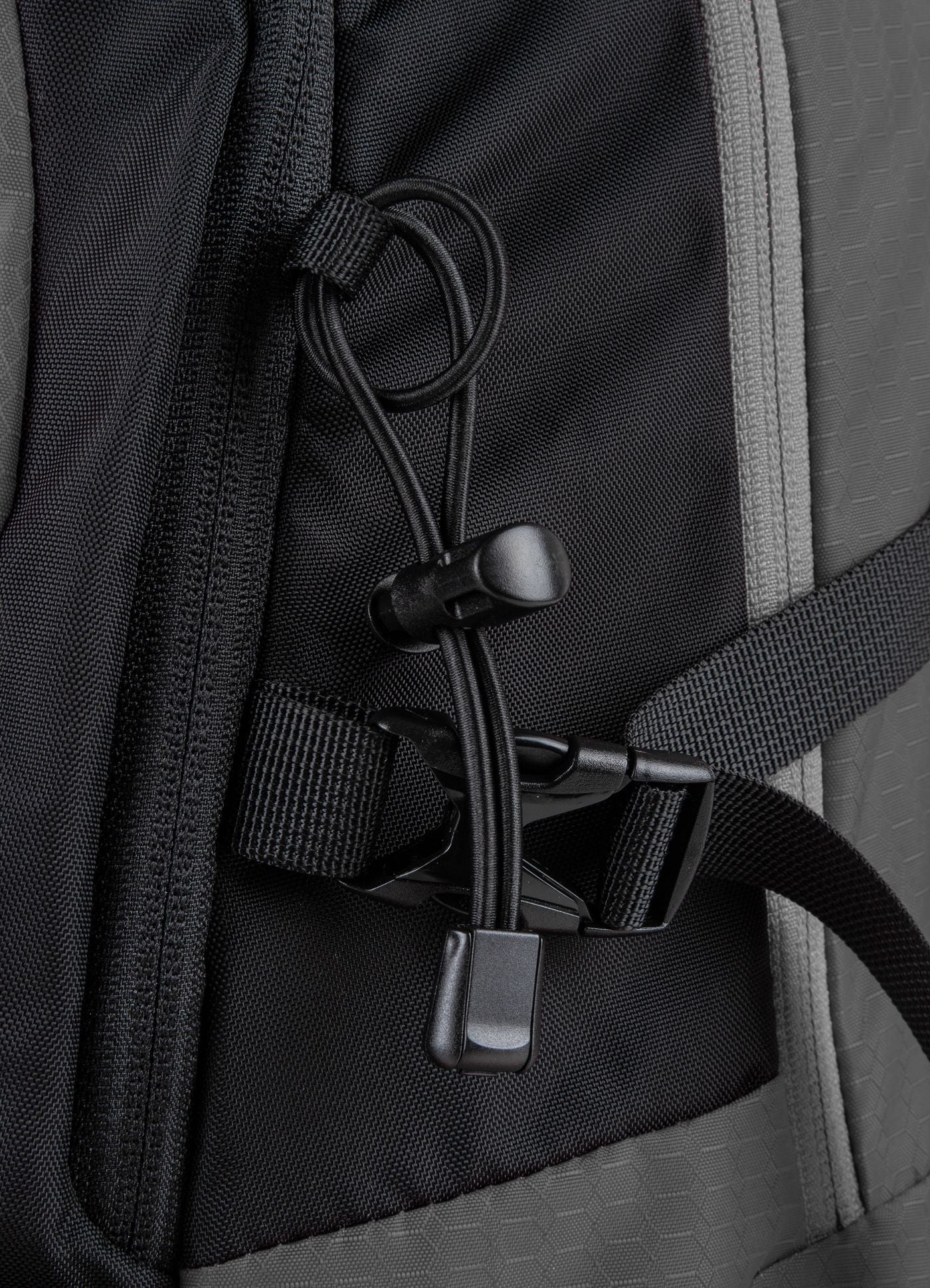 Pitbull Sports hátizsák 30 l - Dark Grey