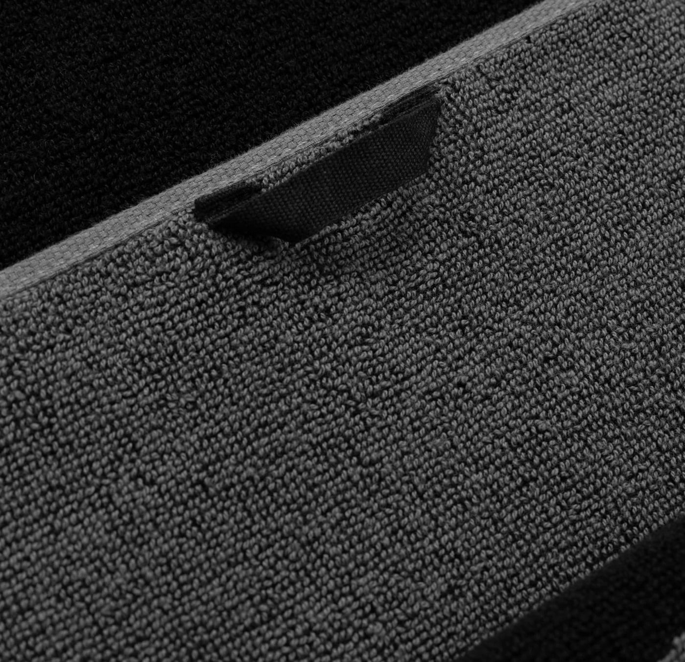 Pitbull Gym Hilltop törölköző 140 x 70 cm - Black/Grey