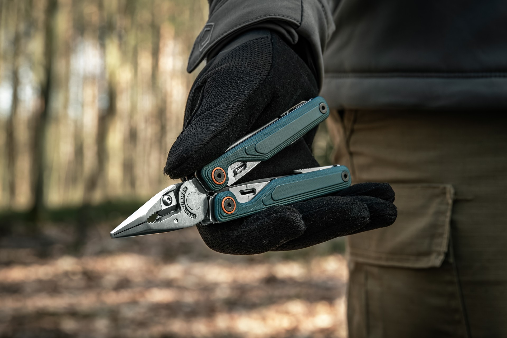 Leatherman Wave Alpha multiszerszám - Cascadia