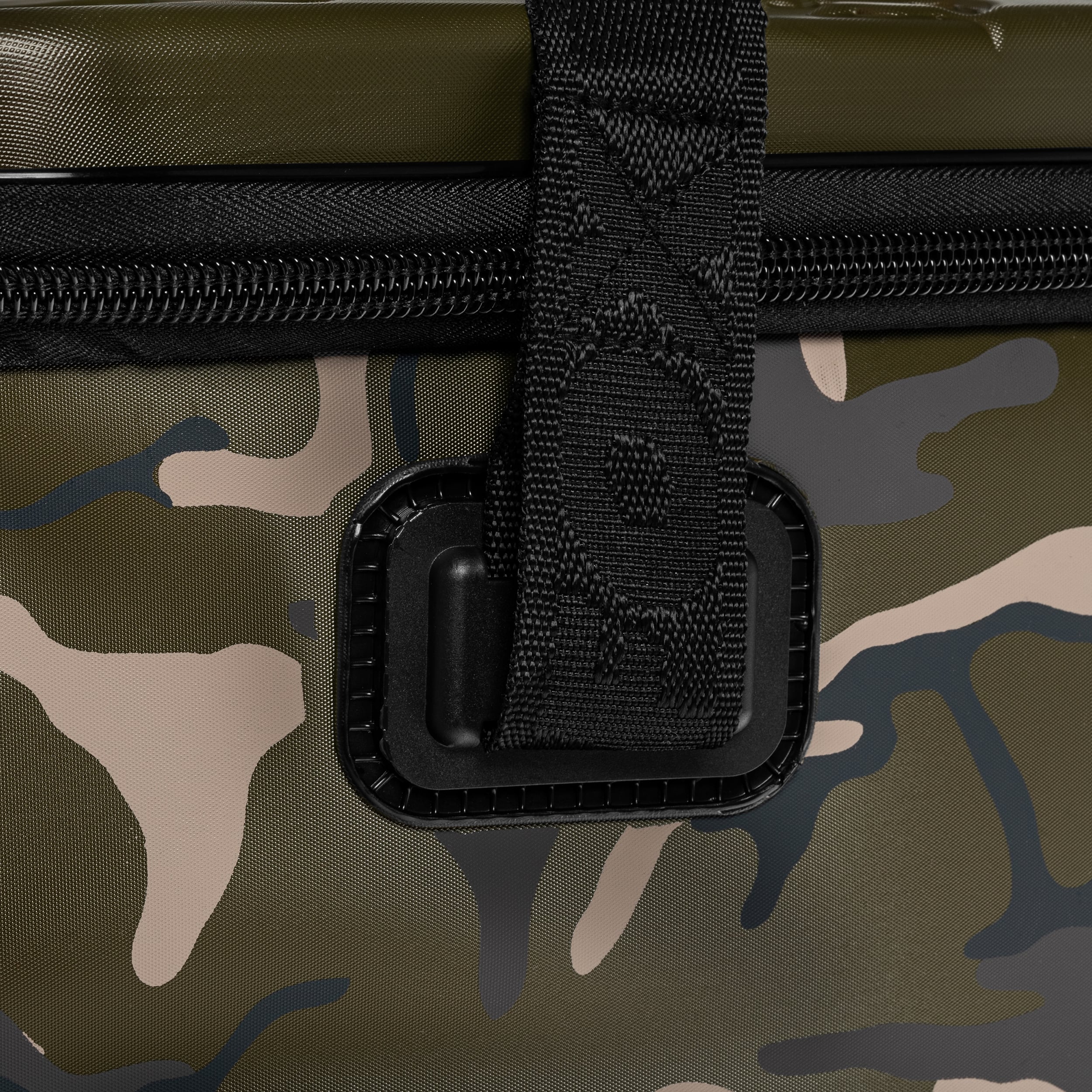 Fox Aquos Camolite vízálló táska 40 l - Fox Camo