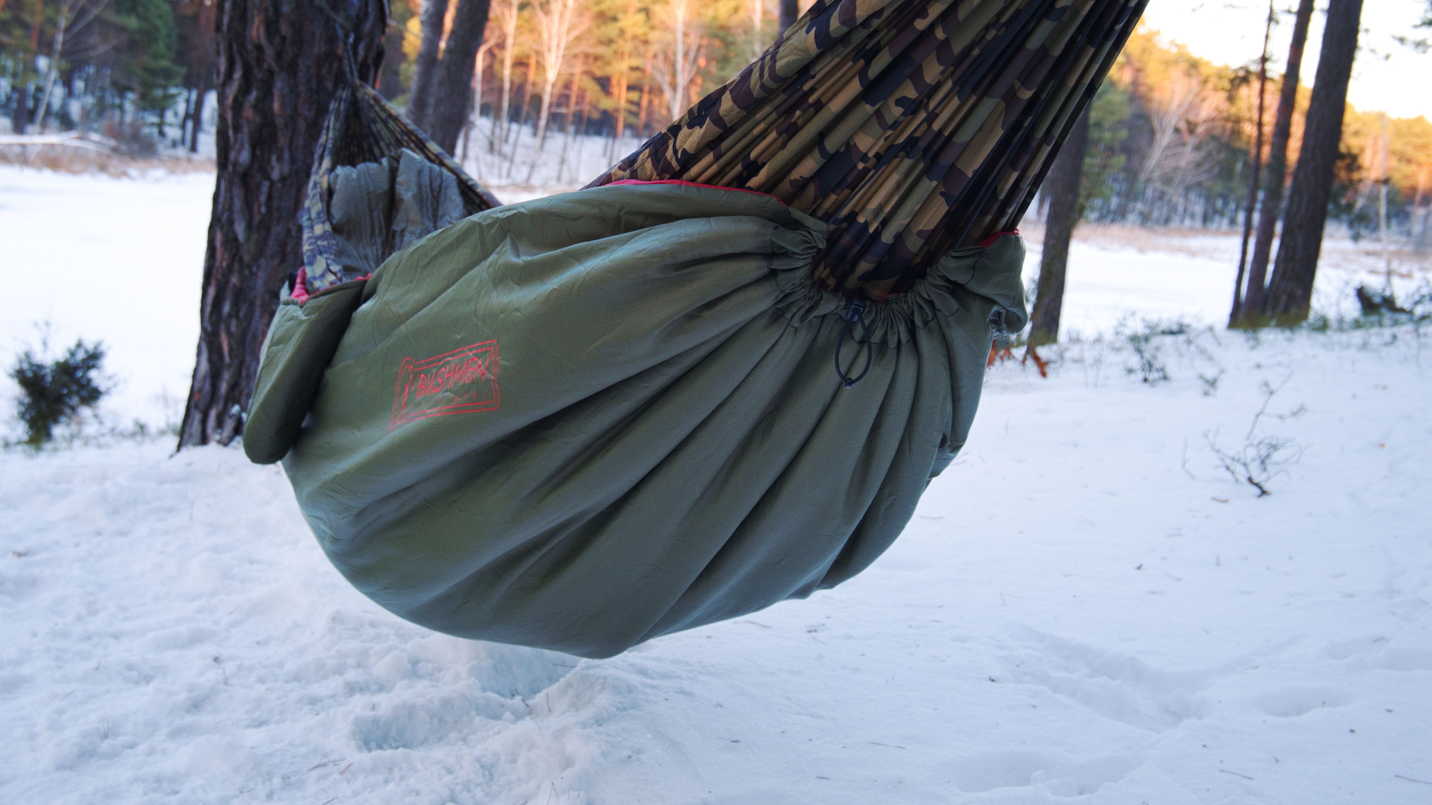 Bushmen Easy Under Quilt függőágy bélés 220 x 130 - Olive/Scarlet