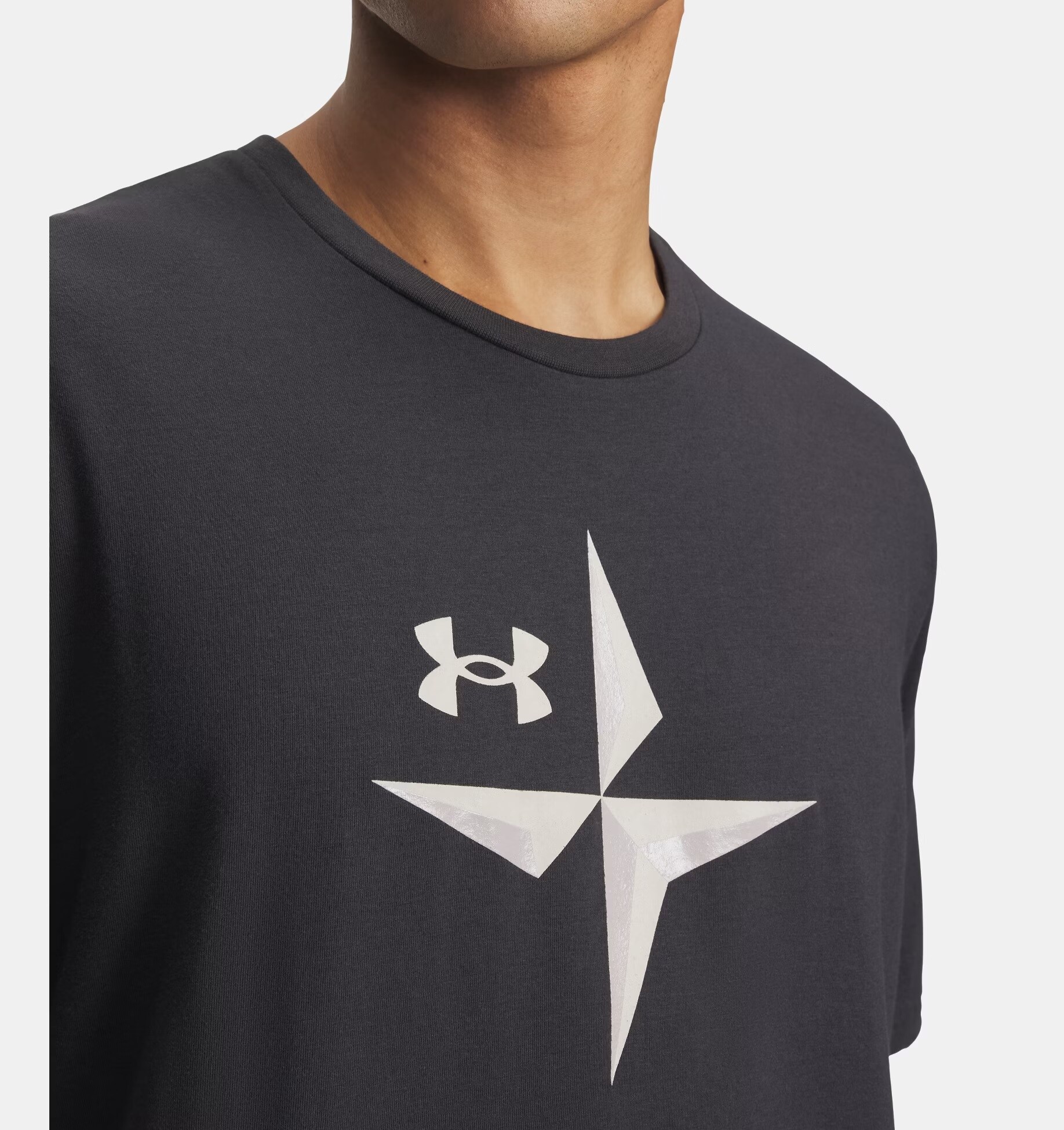 Under Armour Explor Graphic T-shirt póló - Anthracite/Summit White