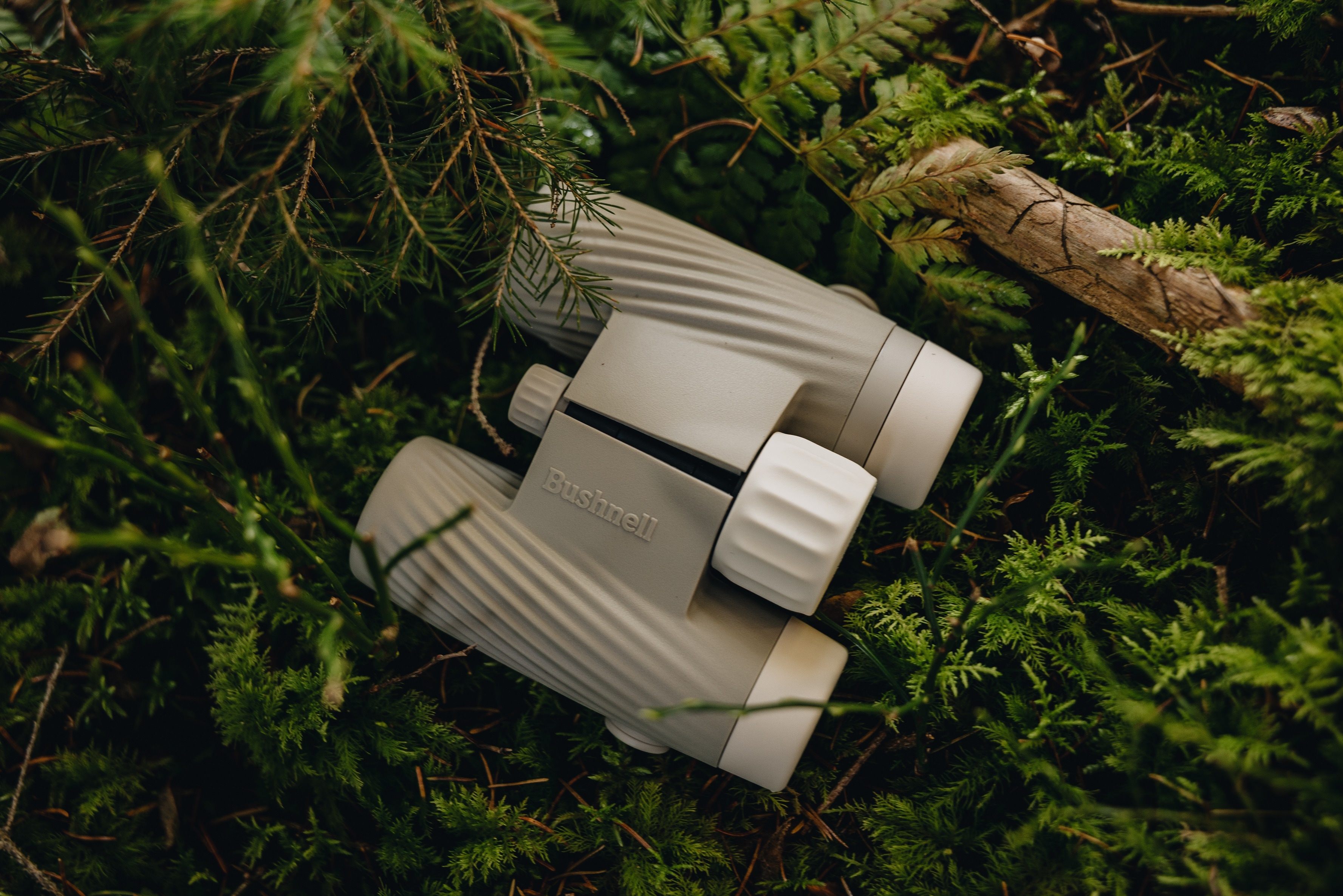 Bushnell A1 Compact távcső 10x25 - Trench Tan