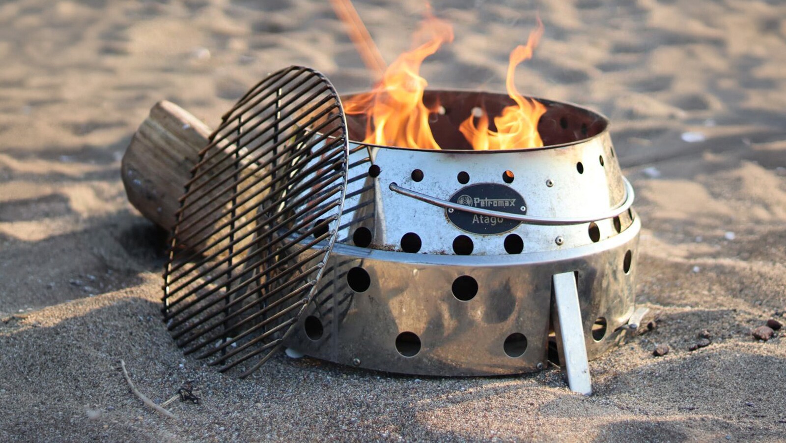 Petromax Atago Grill összecsukható grill