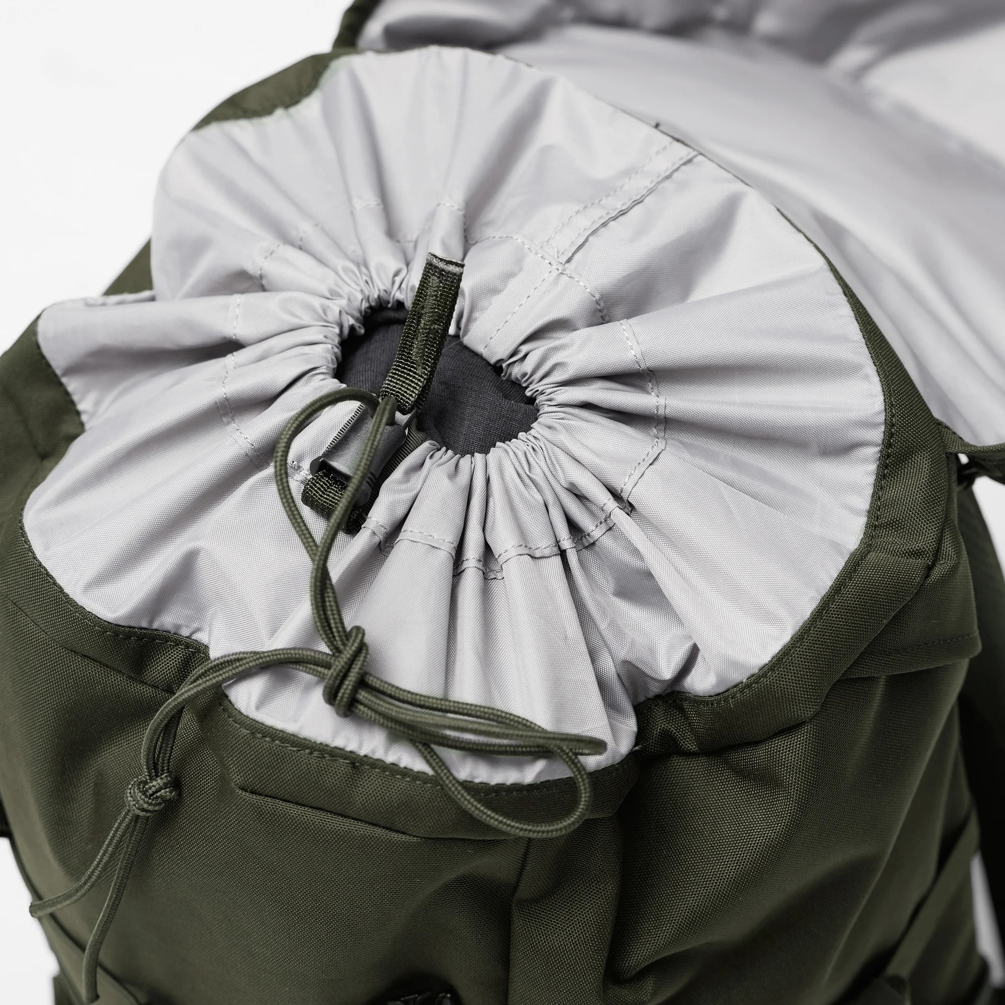 Fjallraven Skule Top hátizsák 26 l - Deep Forest