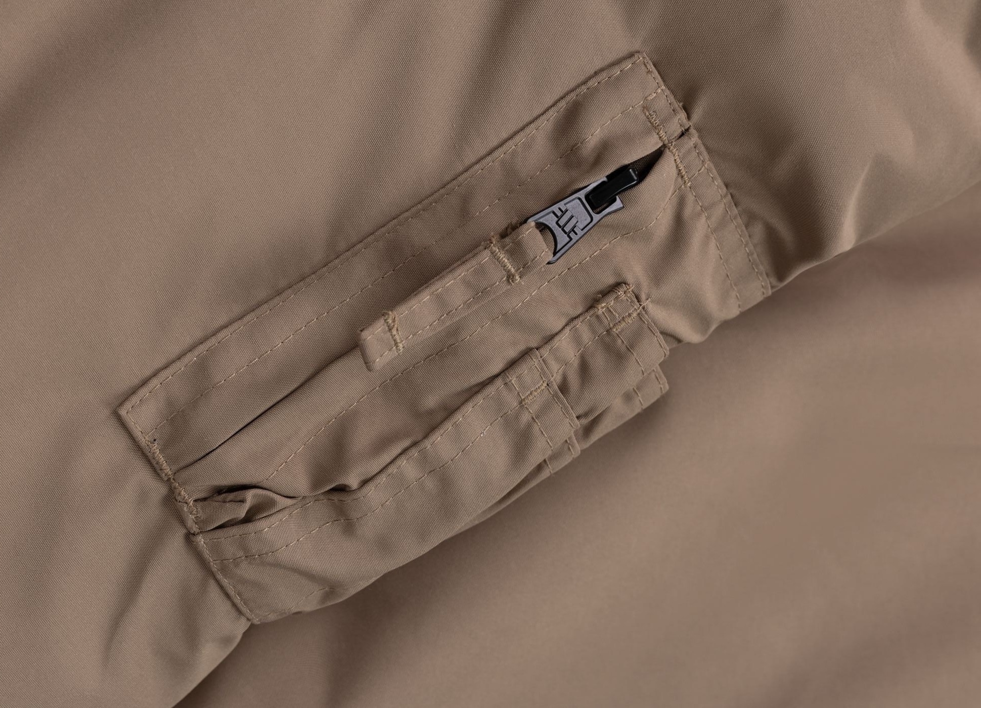 Pitbull Firethorn II Hooded dzseki - Sand
