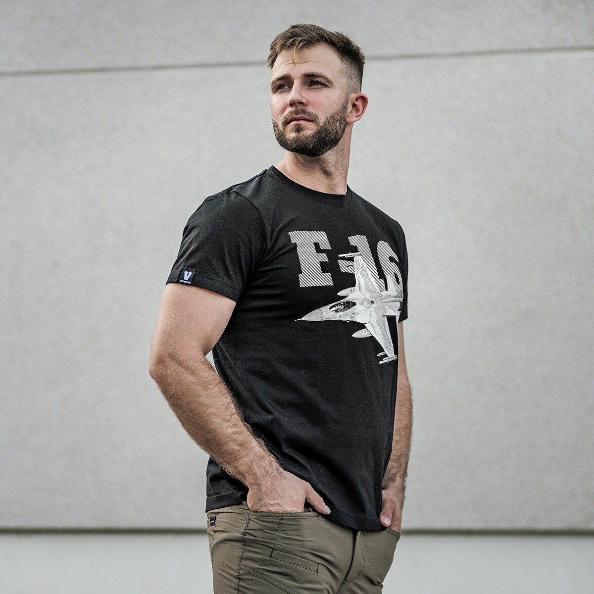 Voyovnik F-16 T-shirt A Lengyel Köztársaság Légiereje póló - Black