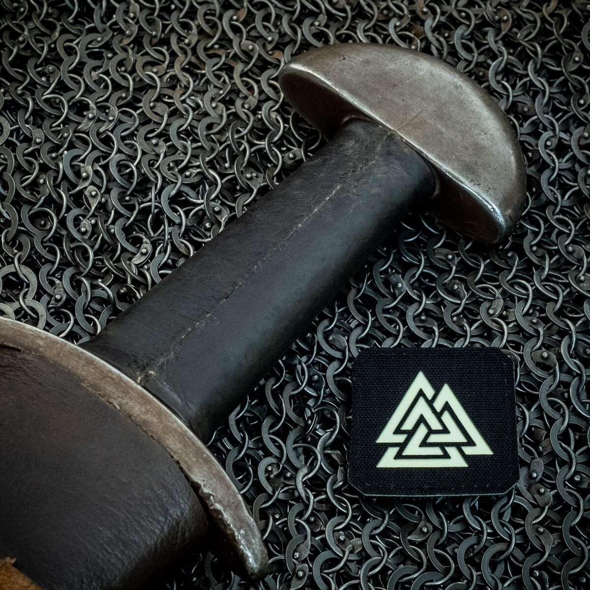 M-Tac Valknut Laser Cut fluoreszkáló felvarró - Black