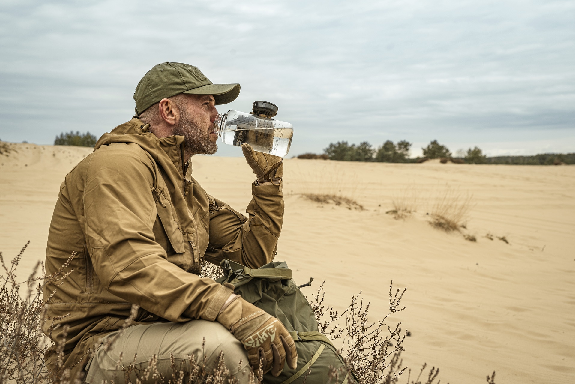 Helikon túrakulacs 1 l- Átlátszó