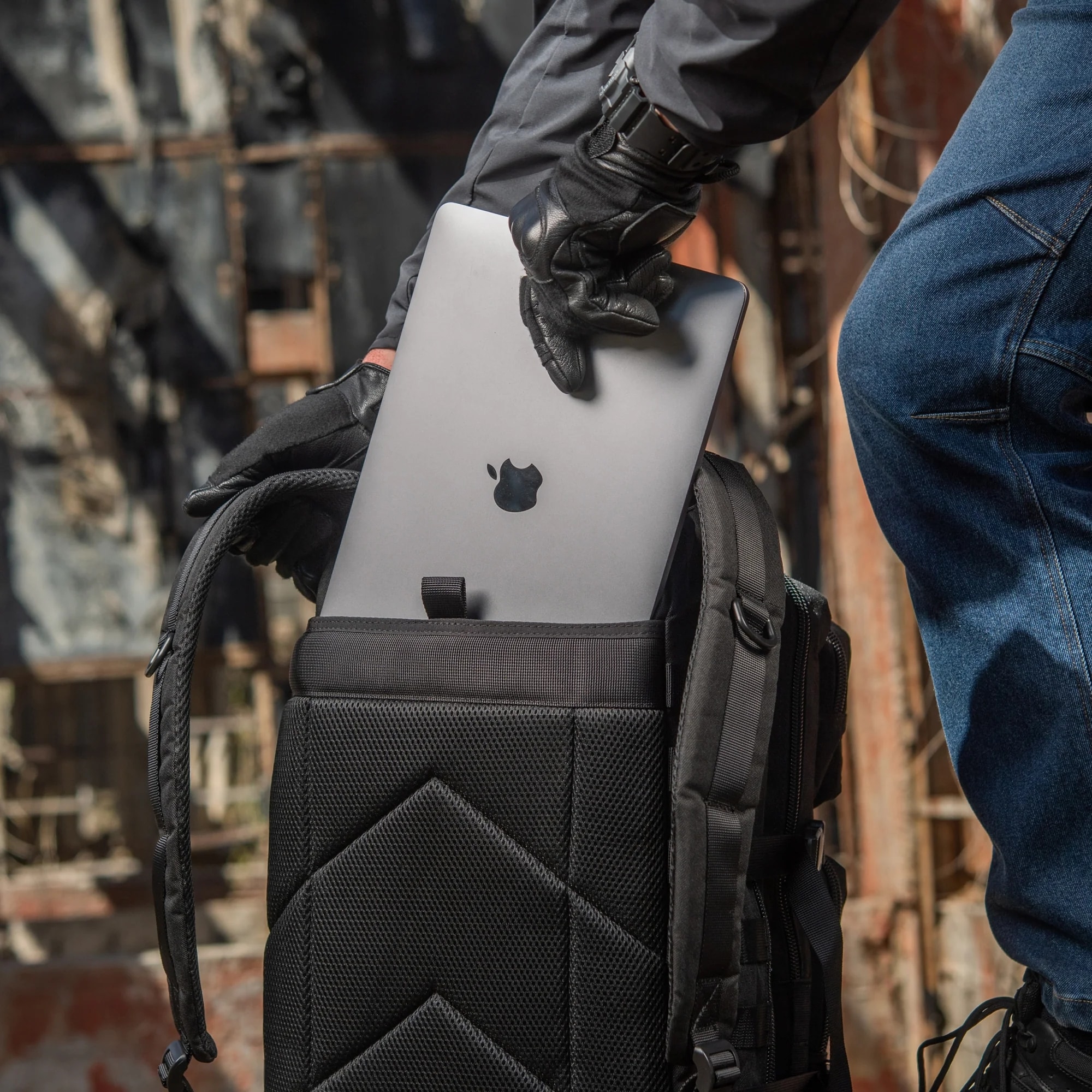 M-Tac Assault Pack hátizsák 20 l - Black