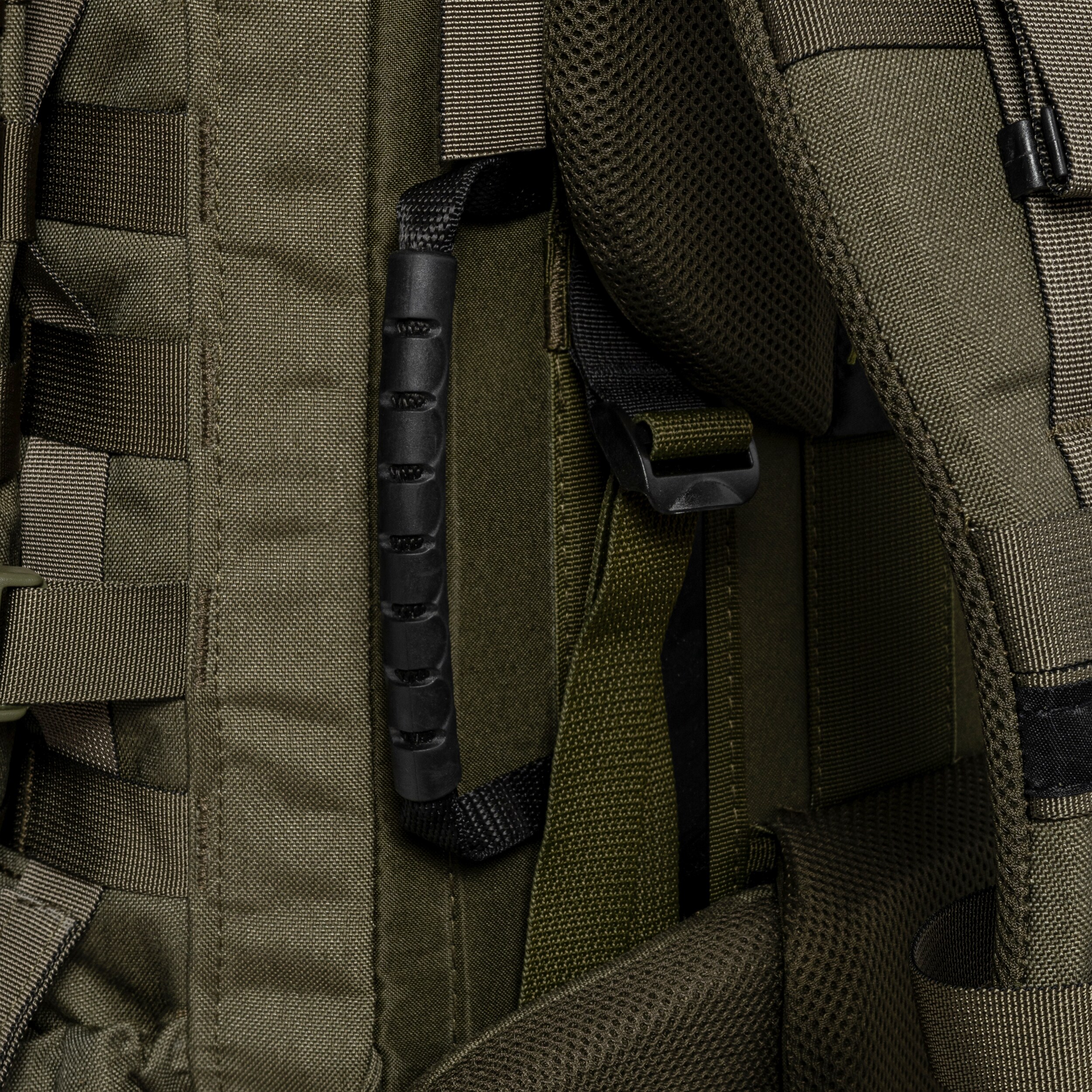 Wisport Raccoon hátizsák 65 l - RAL-6003