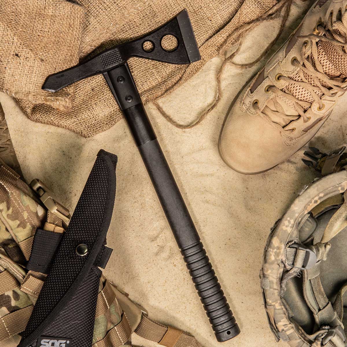 SOG Tactical Tomahawk balta