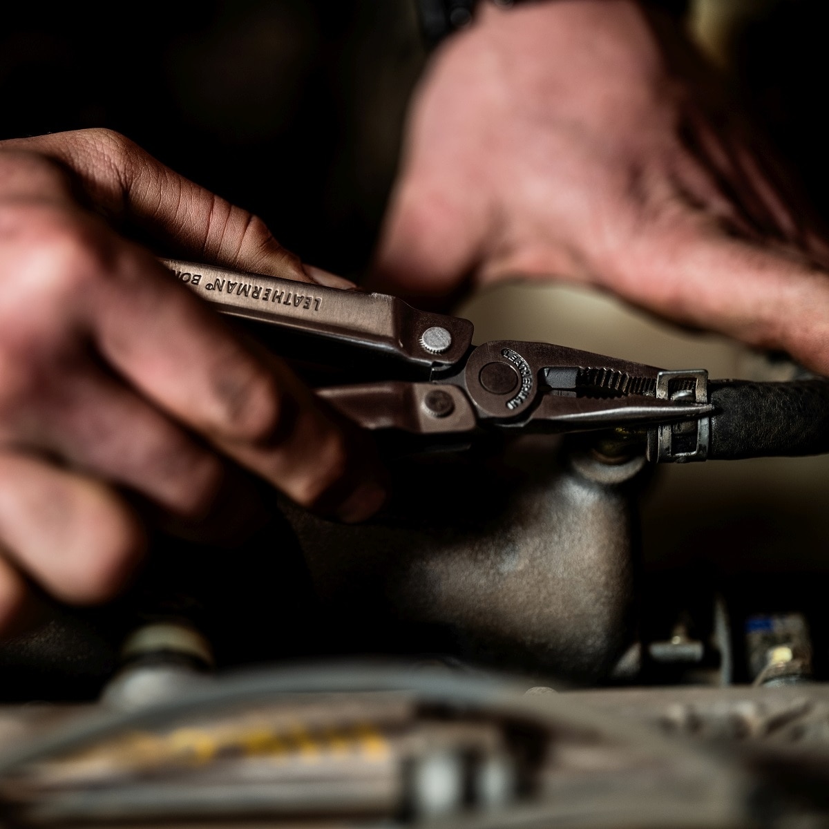 Leatherman Bond multiszerszám tárolóval