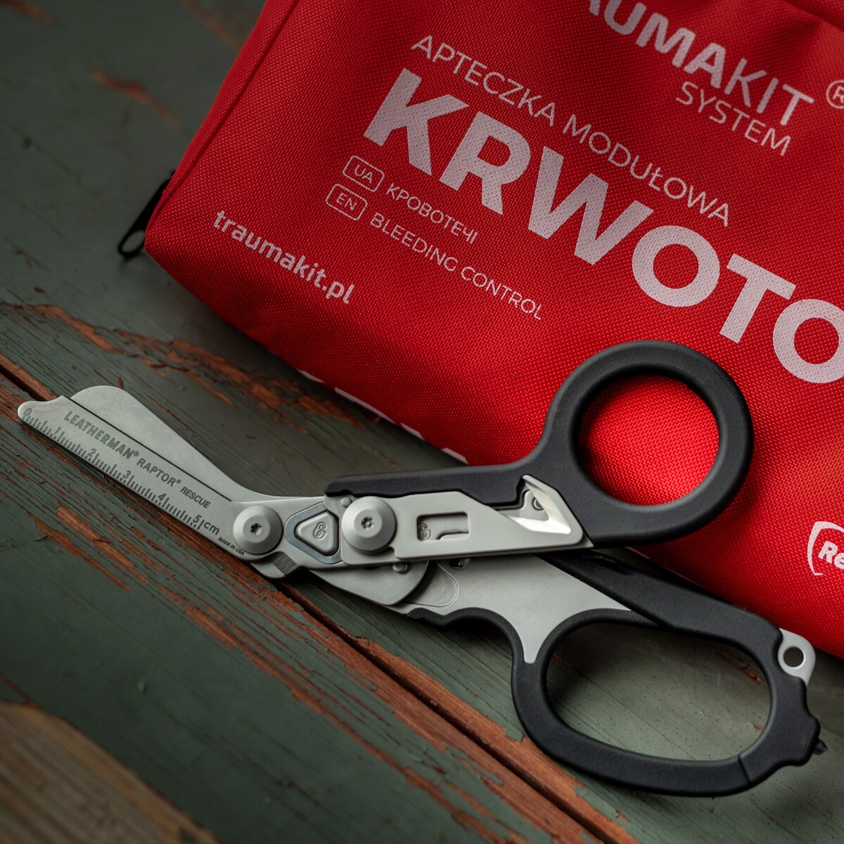 Leatherman Raptor Rescue multiszerszám - Black