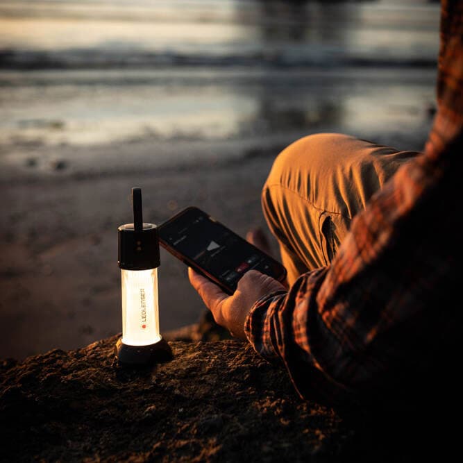 Ledlenser ML6 Connect Warm Light kempinglámpa - 750 lumen