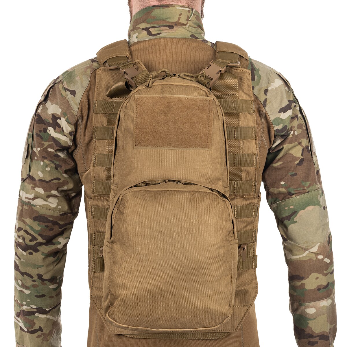 Voodoo Tactical Hayden Plate Carrier taktikai mellény hidratáló hátizsákkal - Coyote