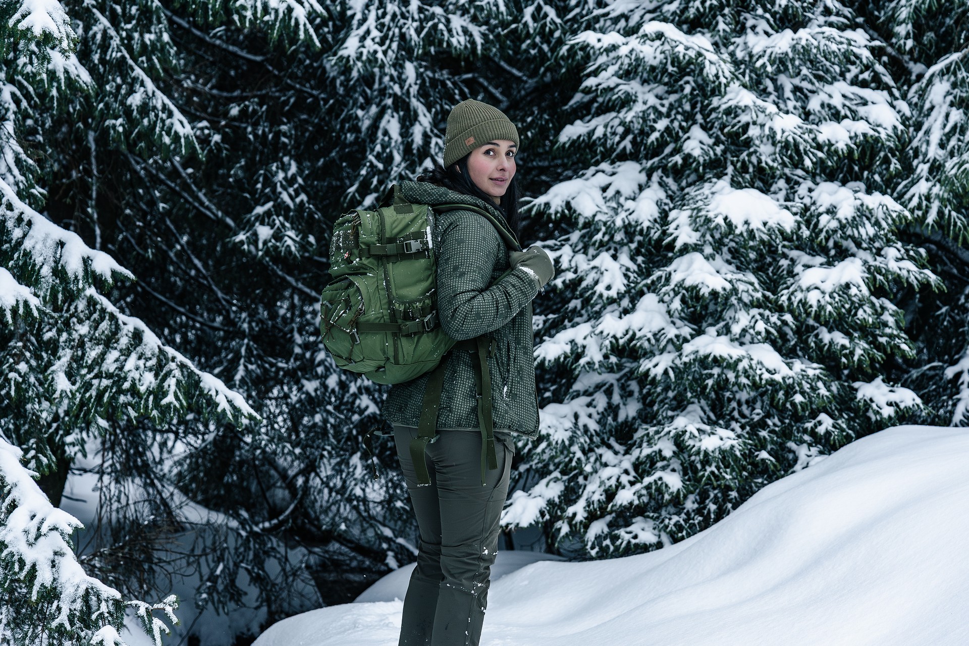 Wisport Sparrow 303 hátizsák 30 l - Olive Green