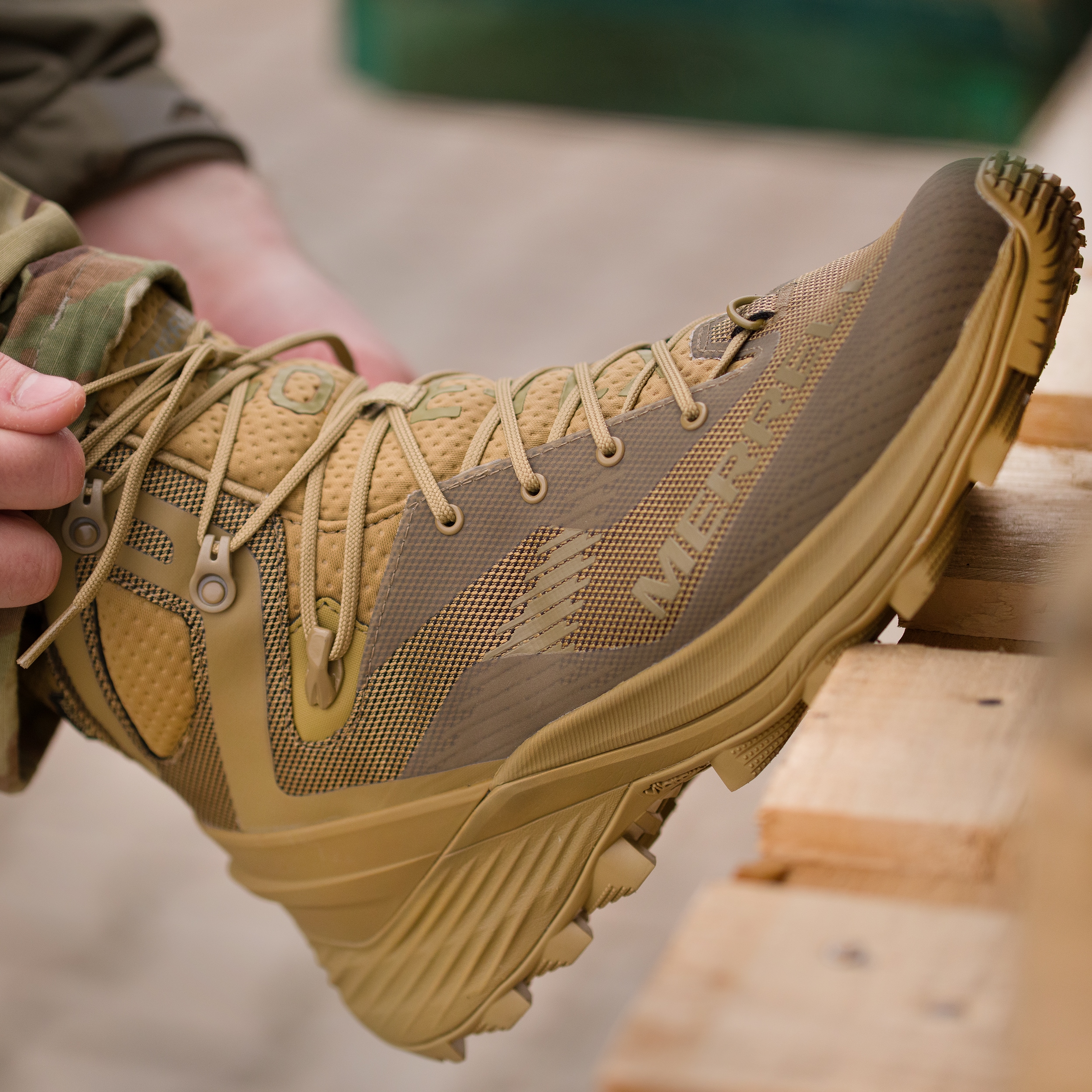 Merrell Rogue GTX 8'' Tactical bakancs - Dark Coyote