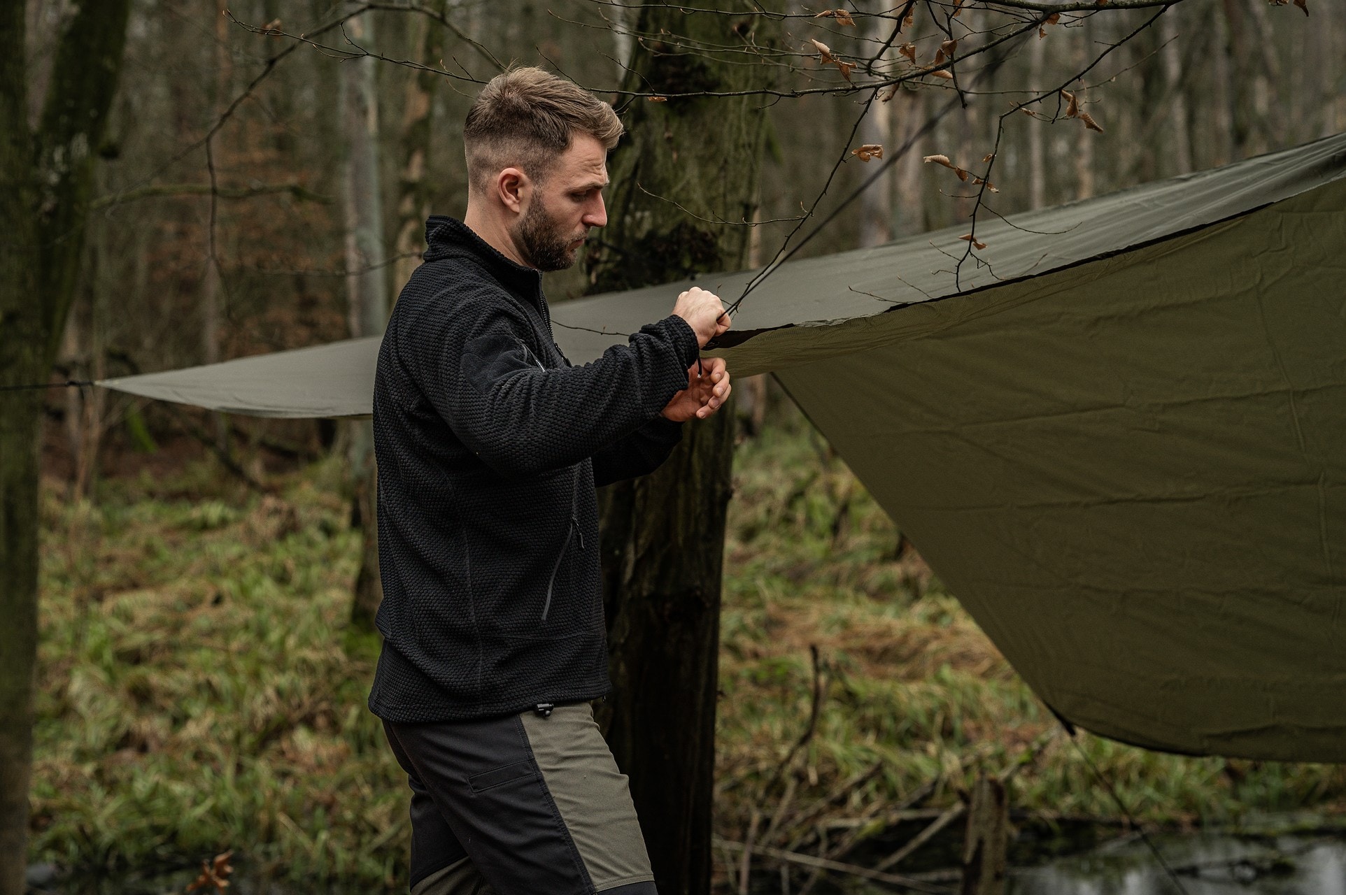 Helikon Alpha Tactical polár pulóver - Black