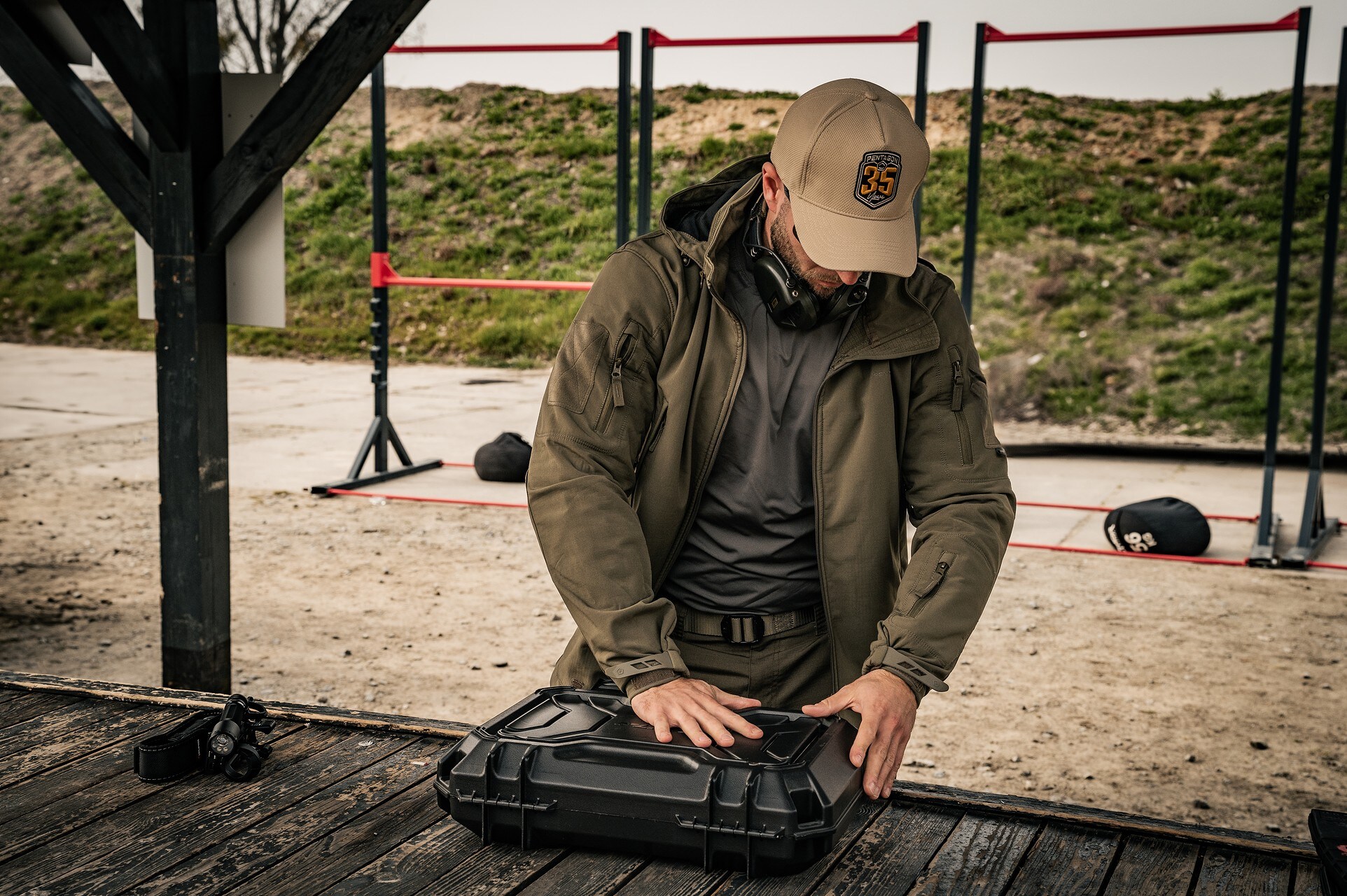 Pentagon Komvos Single öv - Olive