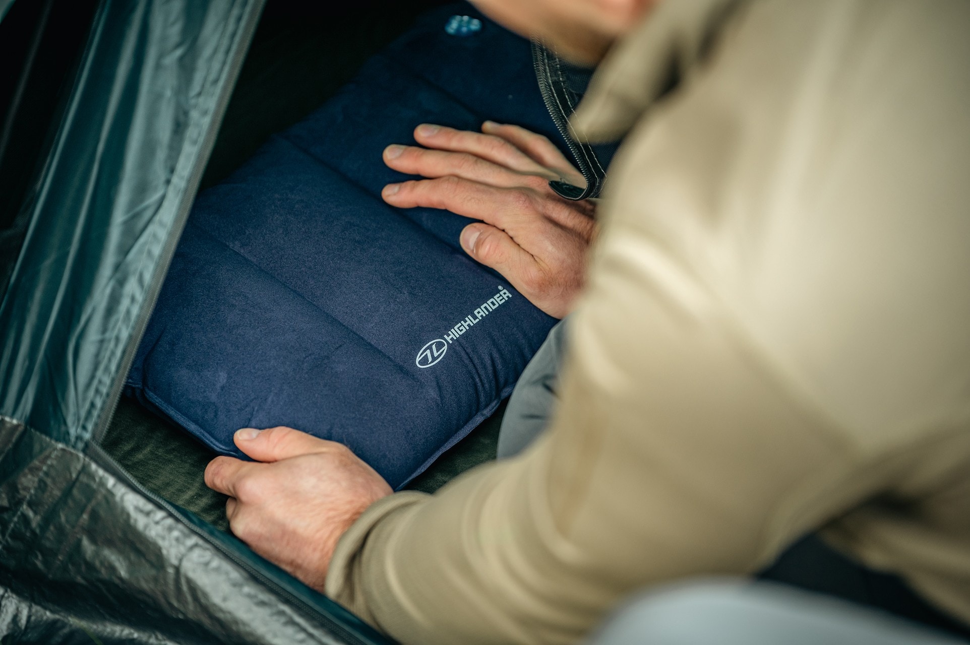 Highlander Outdoor Air Pillow párna - Blue