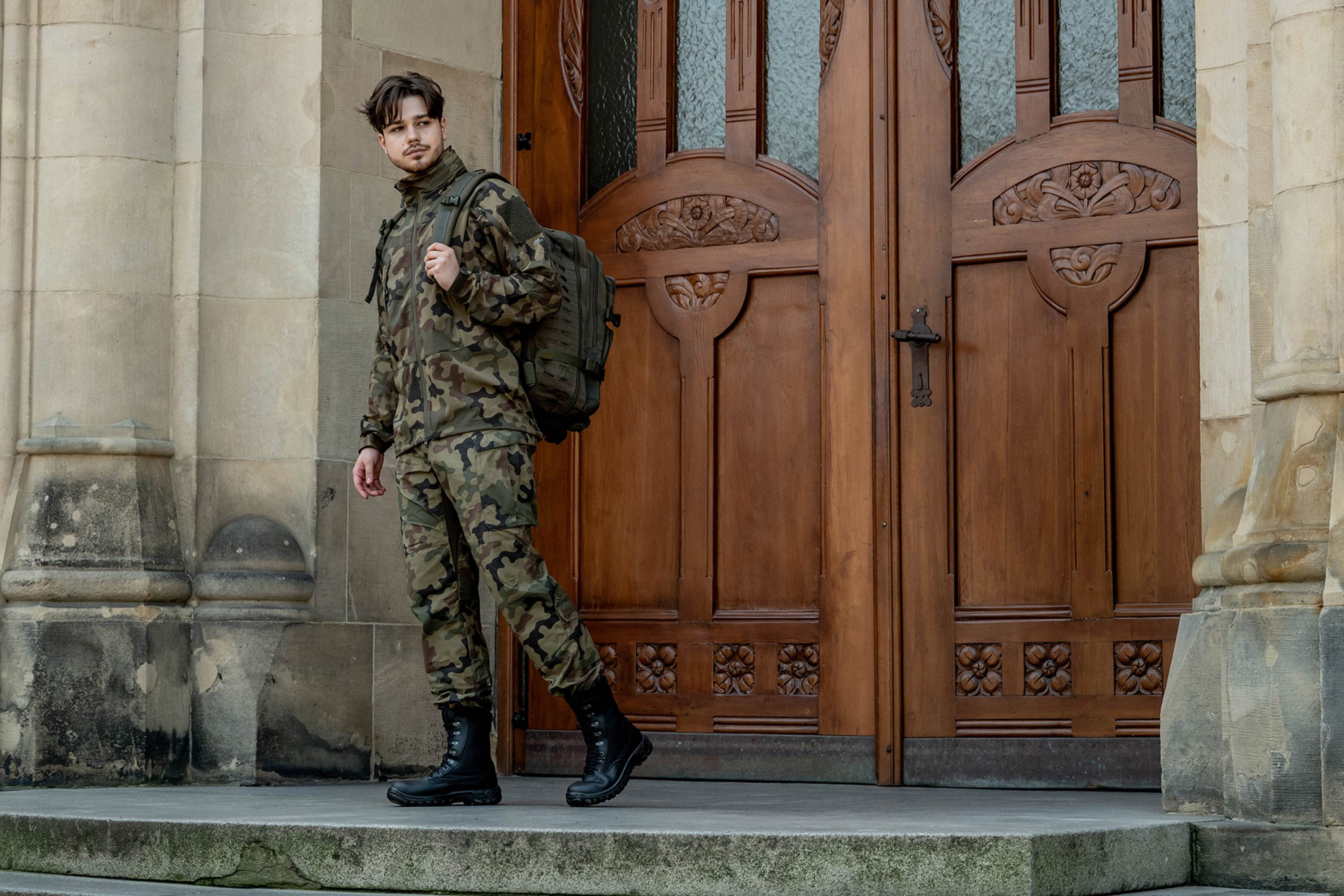 Protektor Grom bakancs - Black