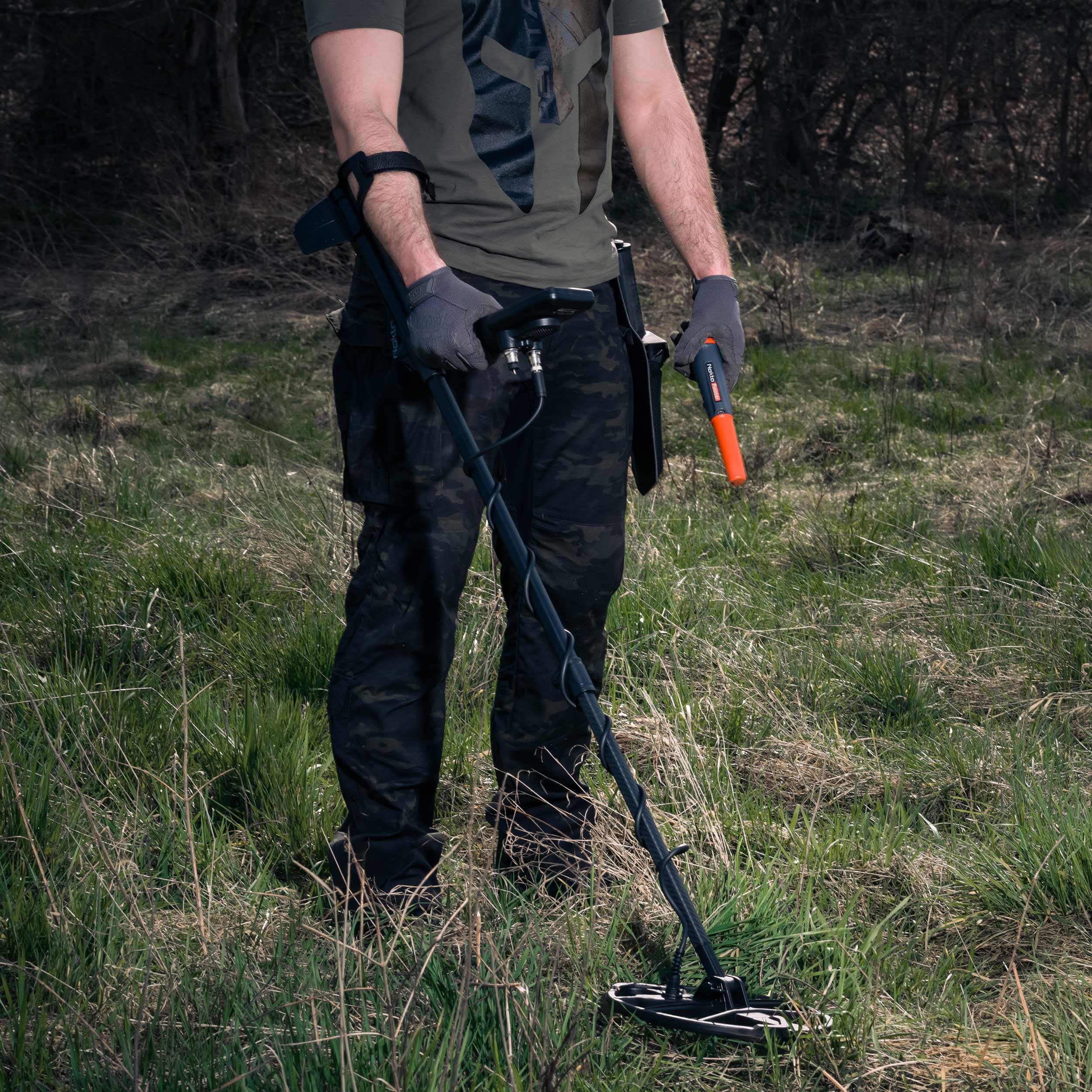 Nokta Simplex BT metal detector