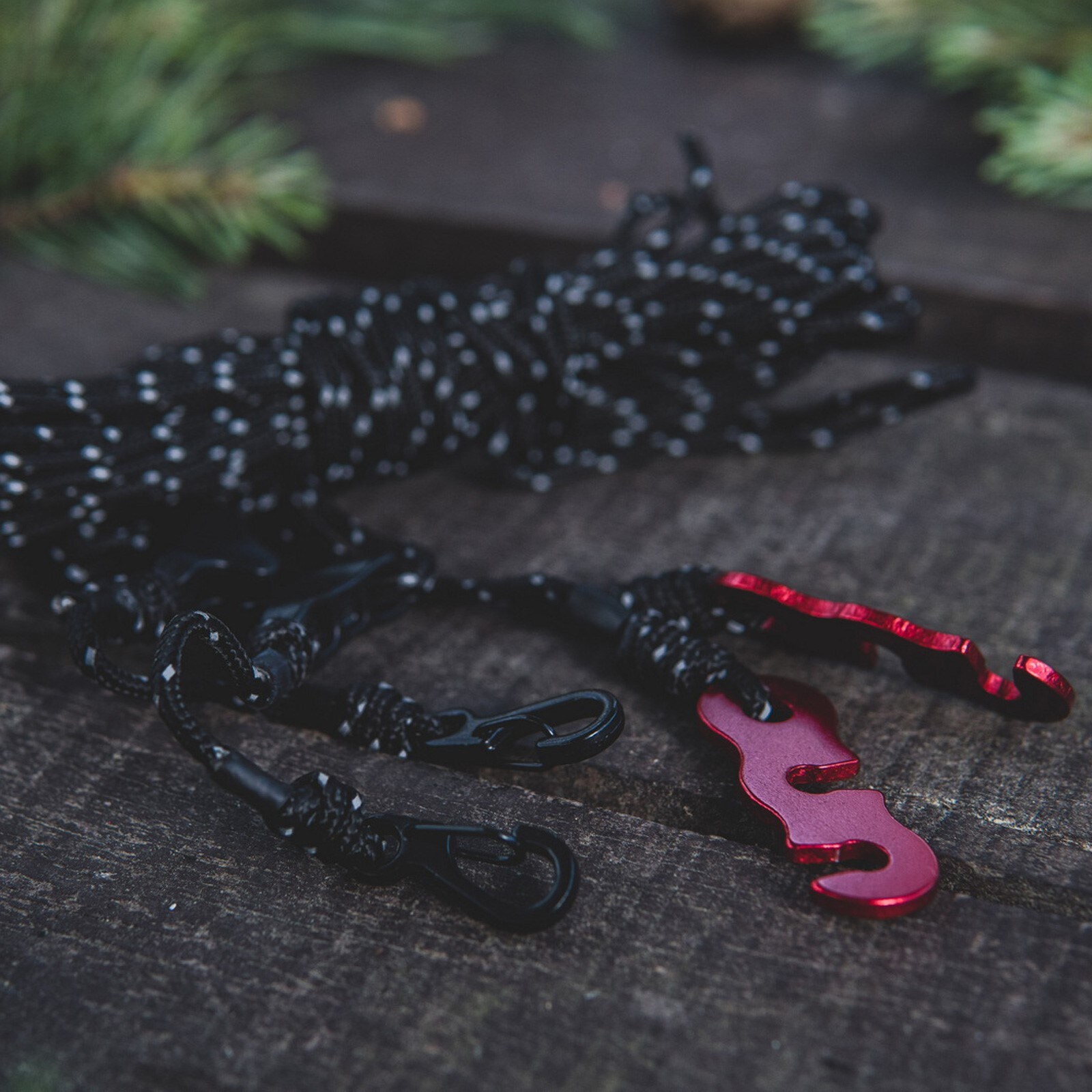 TigerWood Reflective Silk 10 m camping tarp suspension - Black