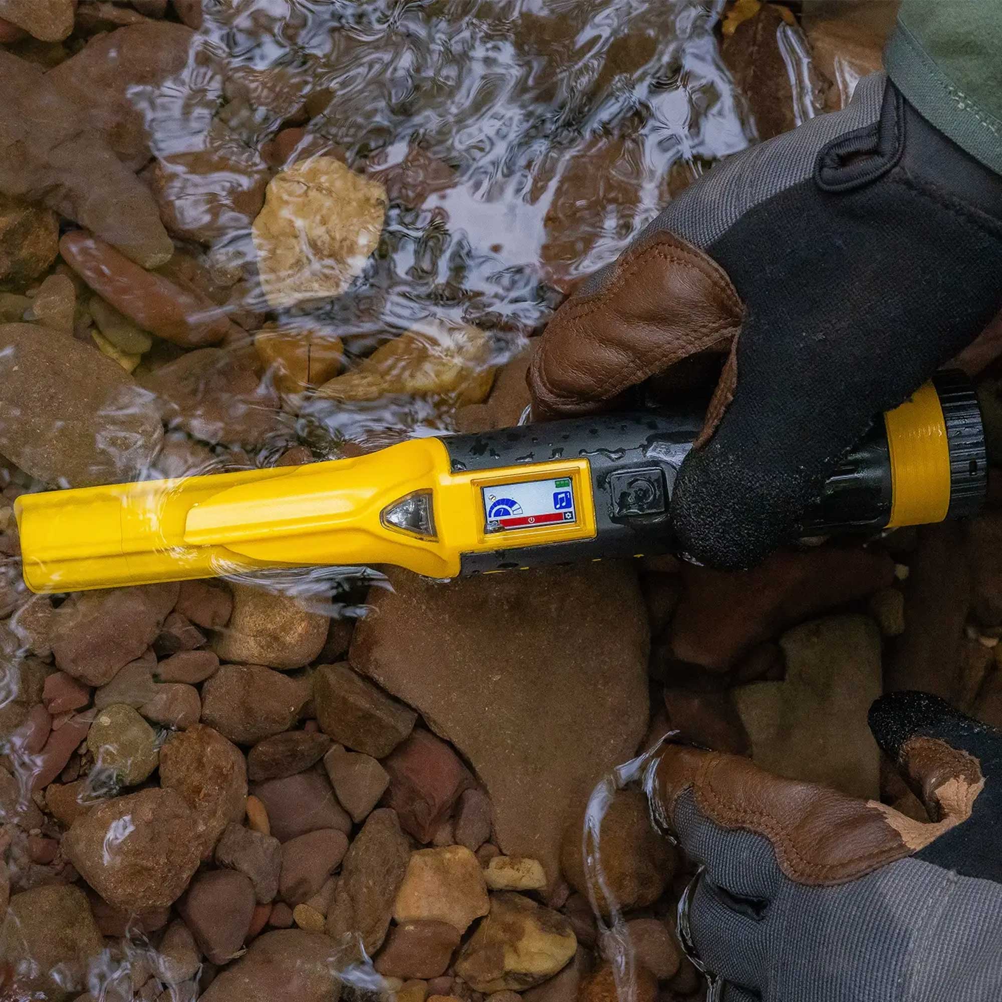 Nokta AccuPoint Handheld Metal Detector