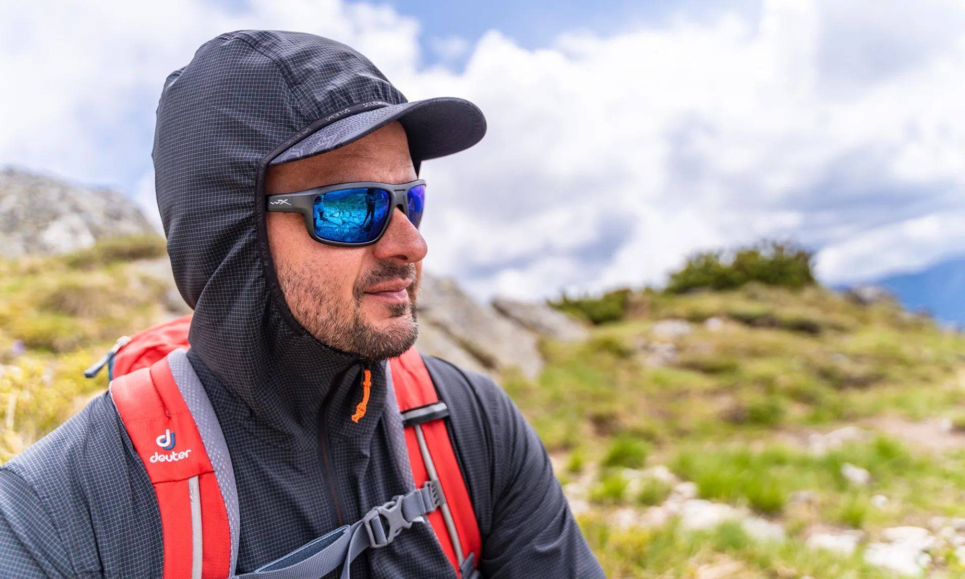 Wiley X Contend Tactical Glasses - Captivate Polarized Blue Mirror/Matte Graphite