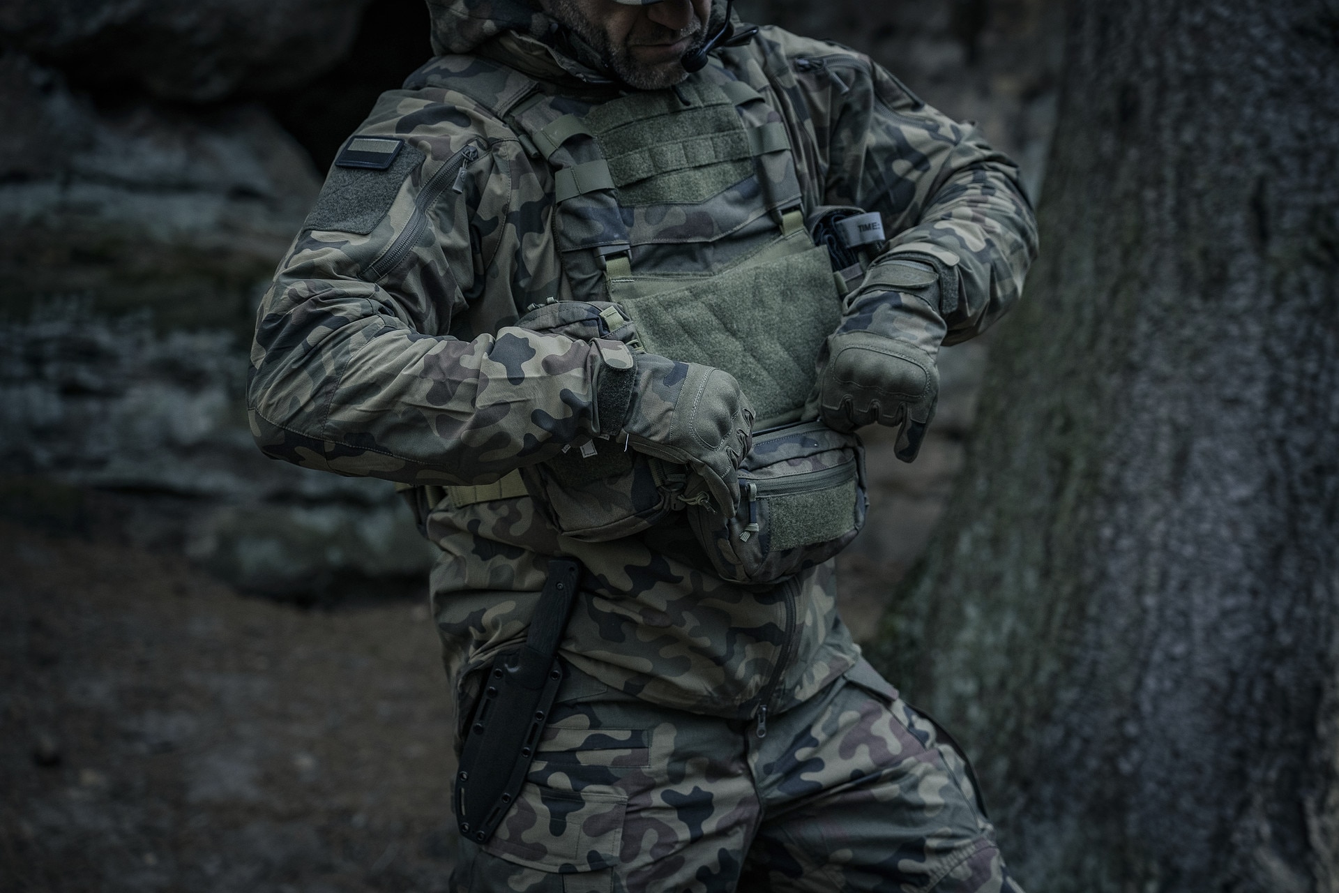 Helikon-Tex Guardian Dangler Pouch - wz.93 Pantera PL Woodland