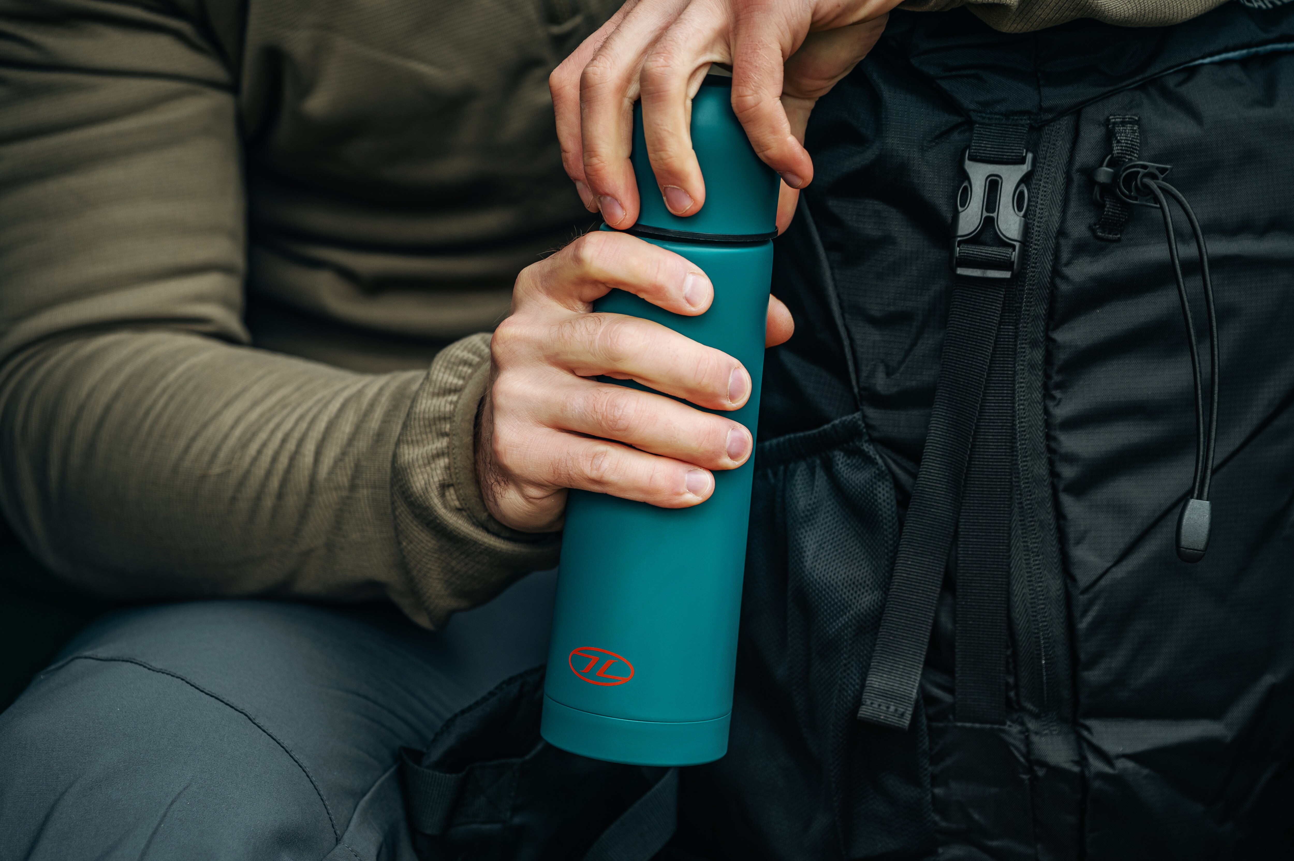 Highlander Outdoor Duro Flask 500 ml - Deep Ocean