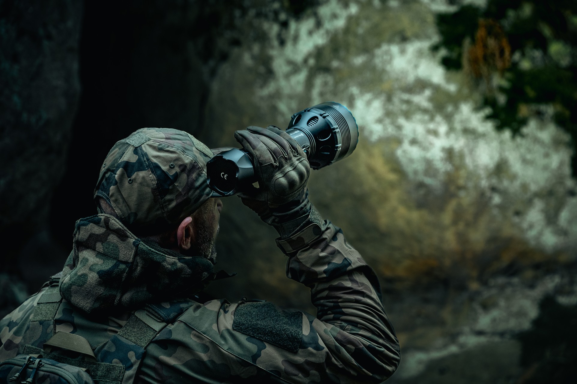 Olight X9R Marauder Rechargeable Flashlight - 25000 lumens