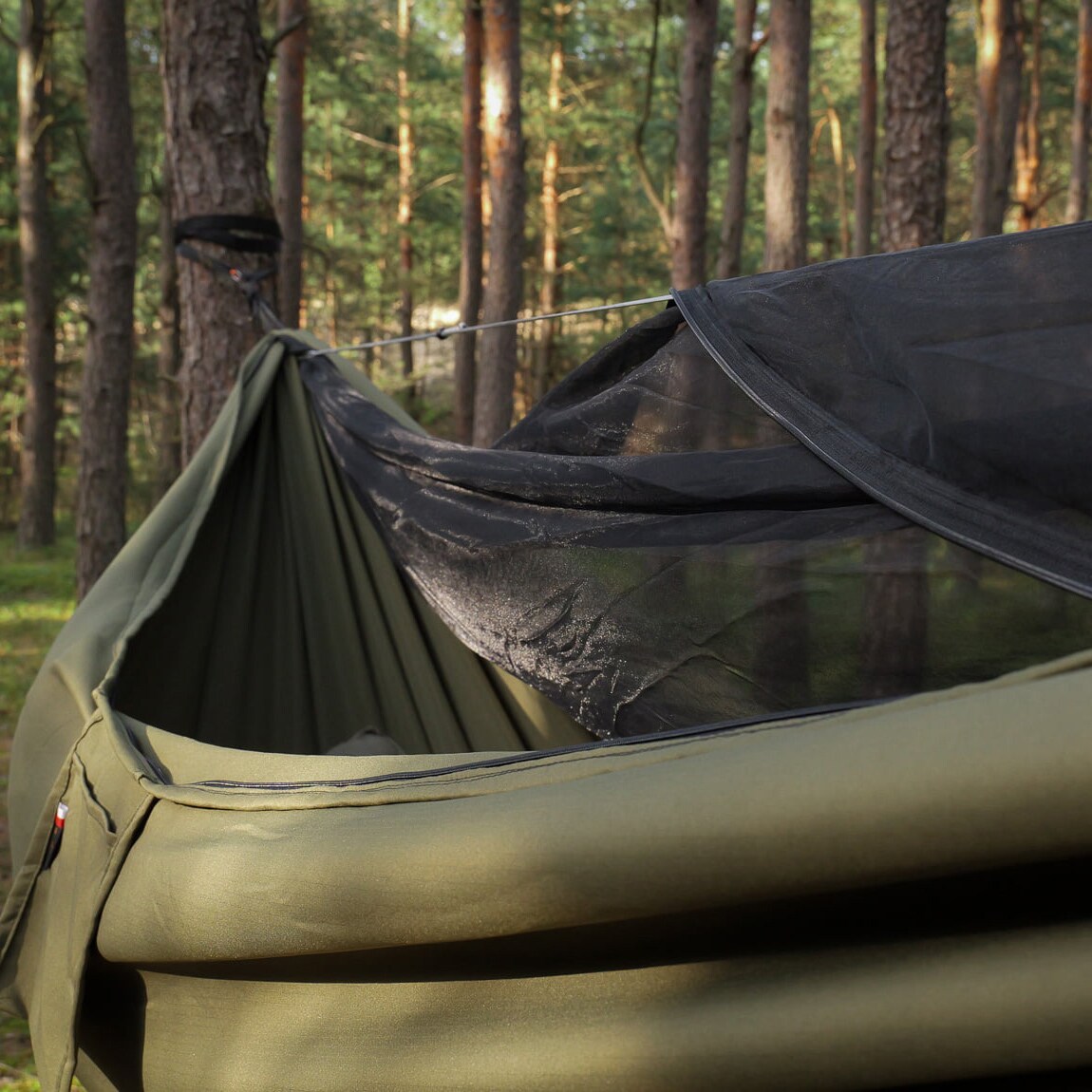 TigerWood Bear XL Camping Hammock Olive - with Single Zip mosquito net