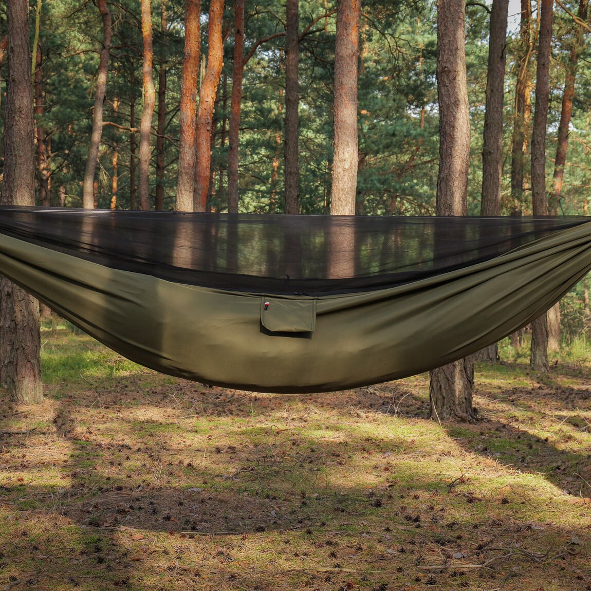 TigerWood Bear XL Camping Hammock Olive - with Single Zip mosquito net