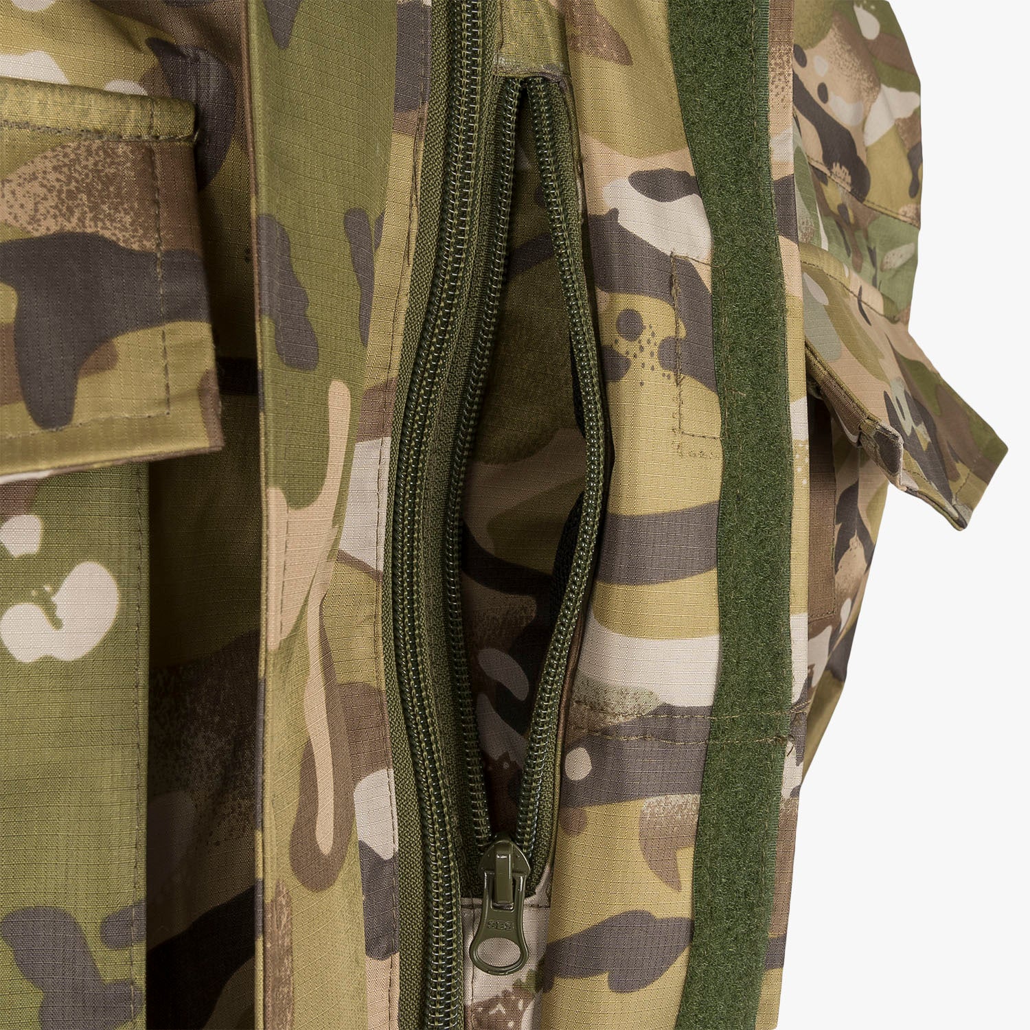 Highlander Forces Typhon Watherproof Jacket - Arid MC Camo