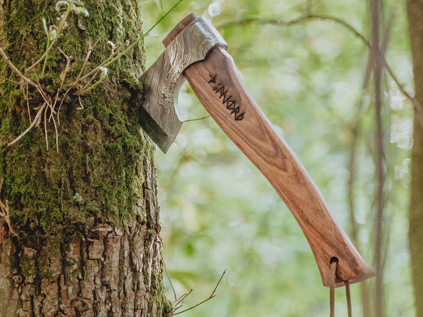 Njord Huldra Damast Medium Axe