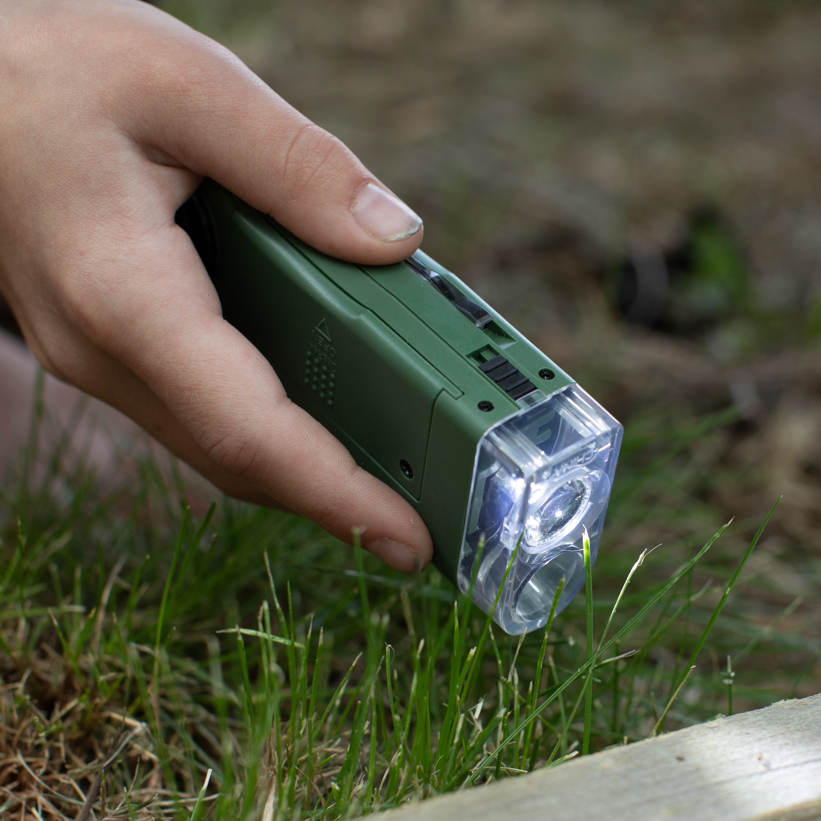 Carson X-Scope 30x Pocket Microscope + Telescope 8x + Magnifier 9x