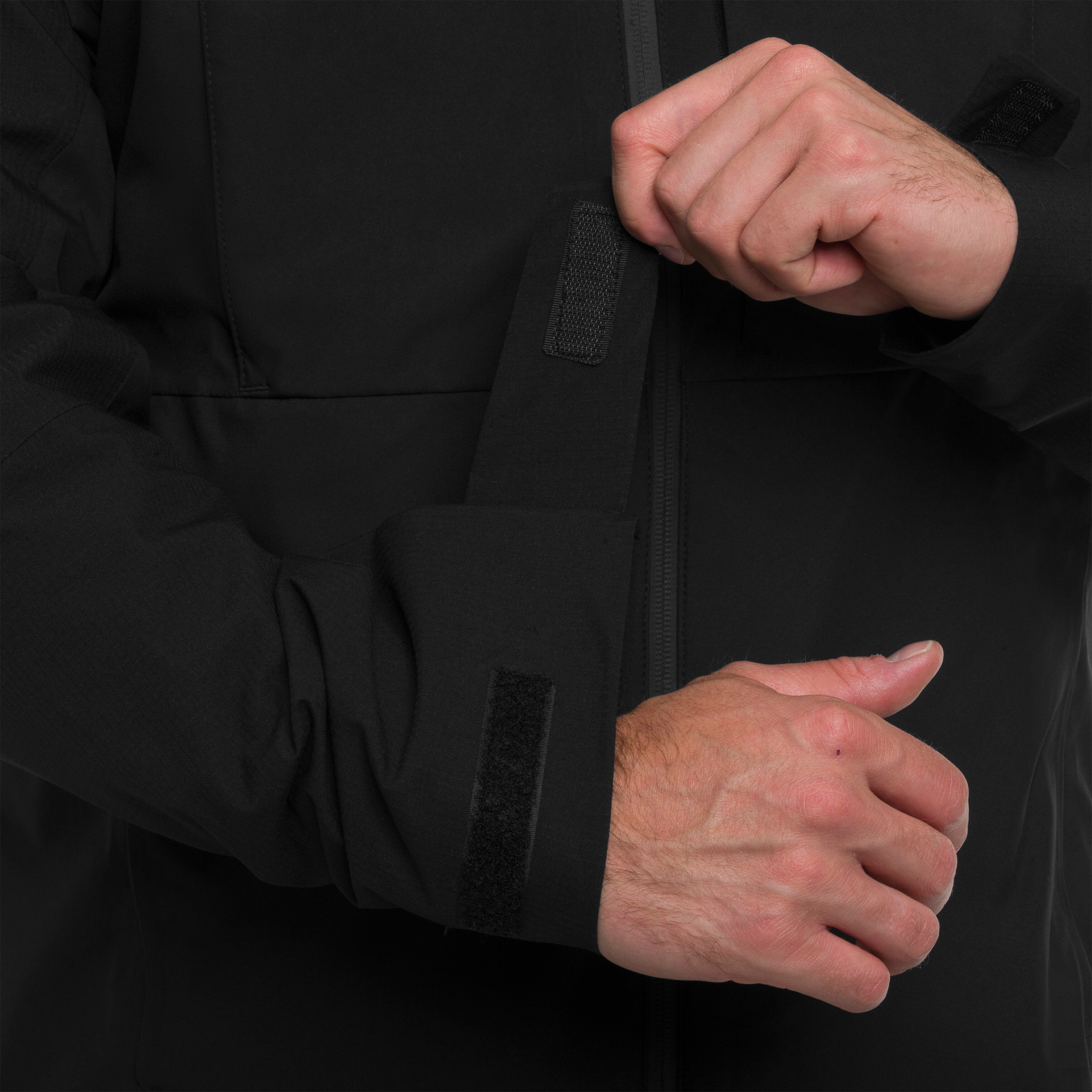 4F M711 Jacket - Black