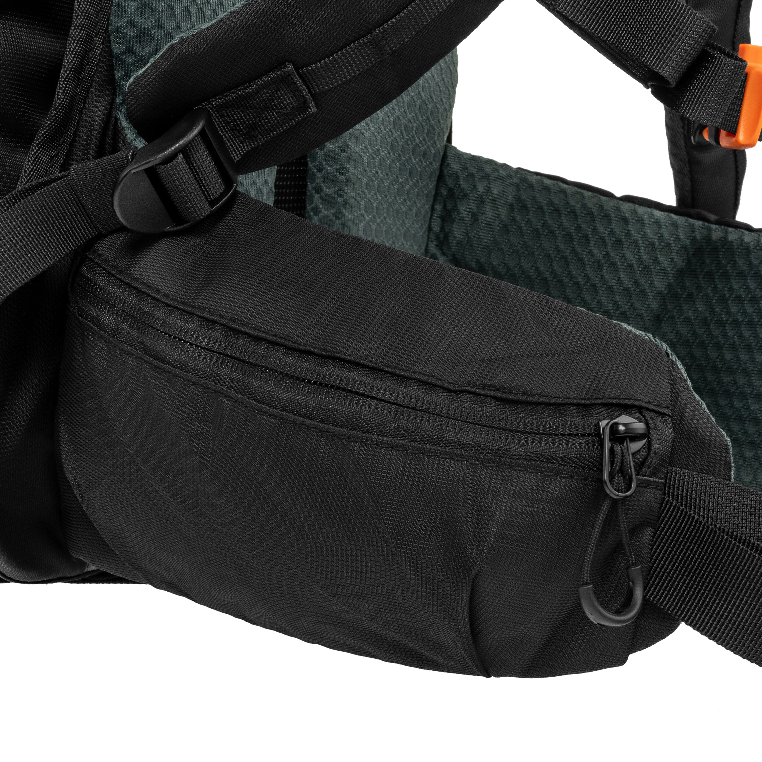 Alpinus Ornak Backpack 30 l - Black