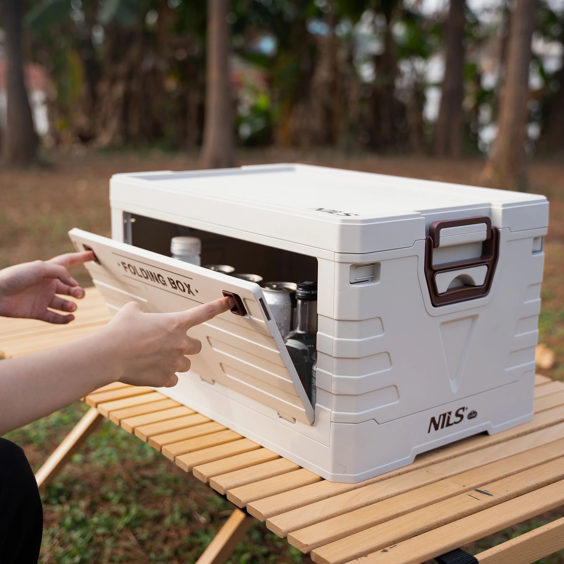 Nils Camp NCB4004 Transport Box 50 l - White