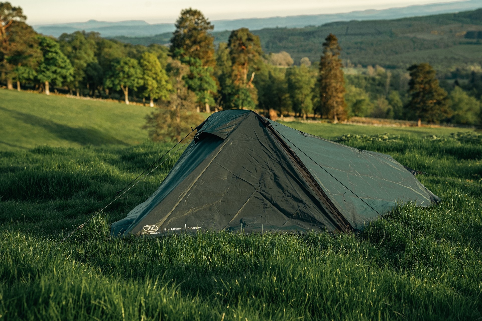 Highlander Forces Blackthorn Gen. 2 1- Person Tent - Scarab Green