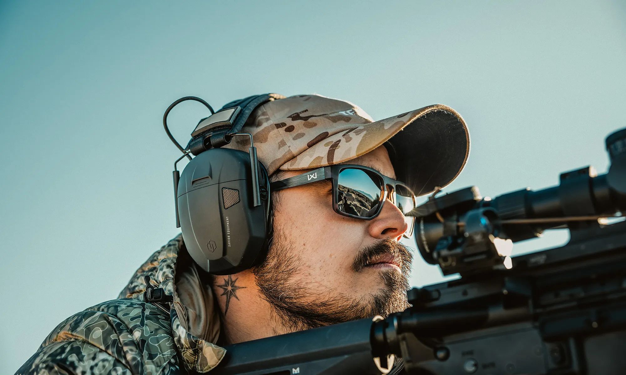 Wiley X Apex Tactical Glasses - Captivate Polarized Black Mirror/Matte Tortoise Brown