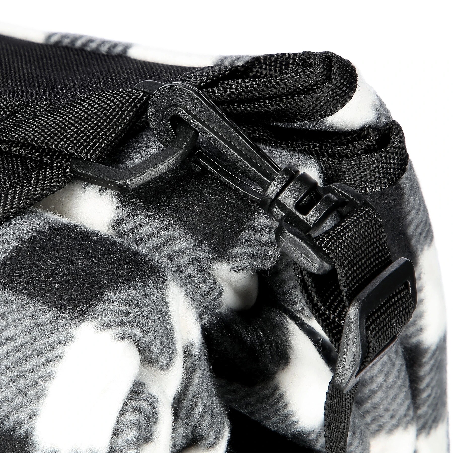 Nils Camp NC2311 ALU Picnic Blanket 200 x 200 cm - White and Black