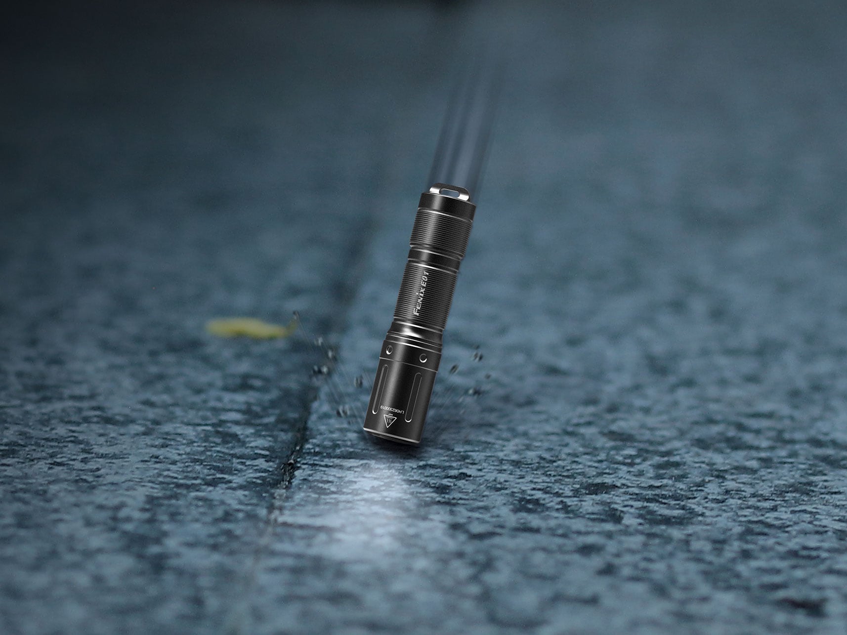 Fenix E01 V2.0 Flashlight Black - 100 Lumens